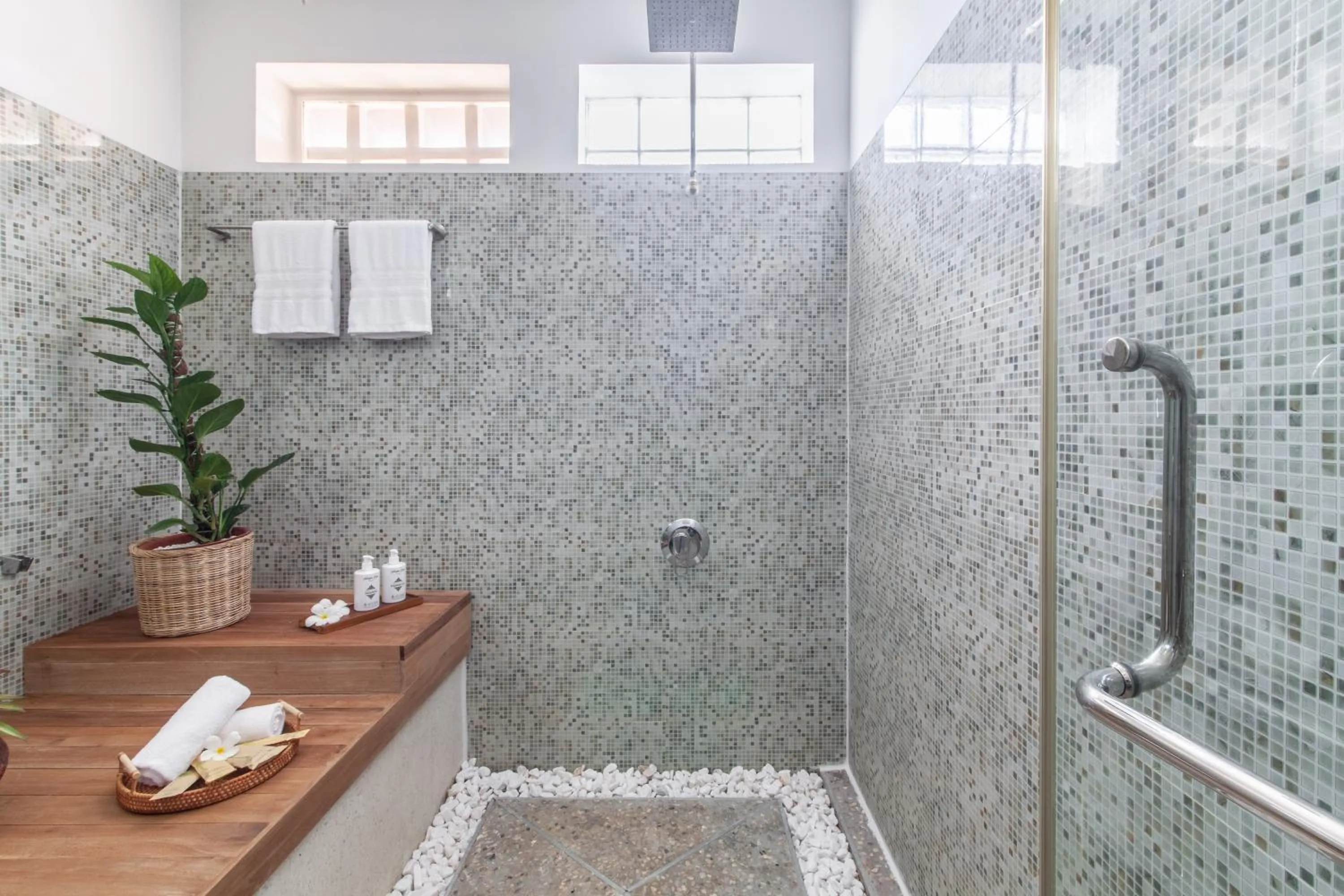 Bathroom in Angkor Eden Boutique Hotel