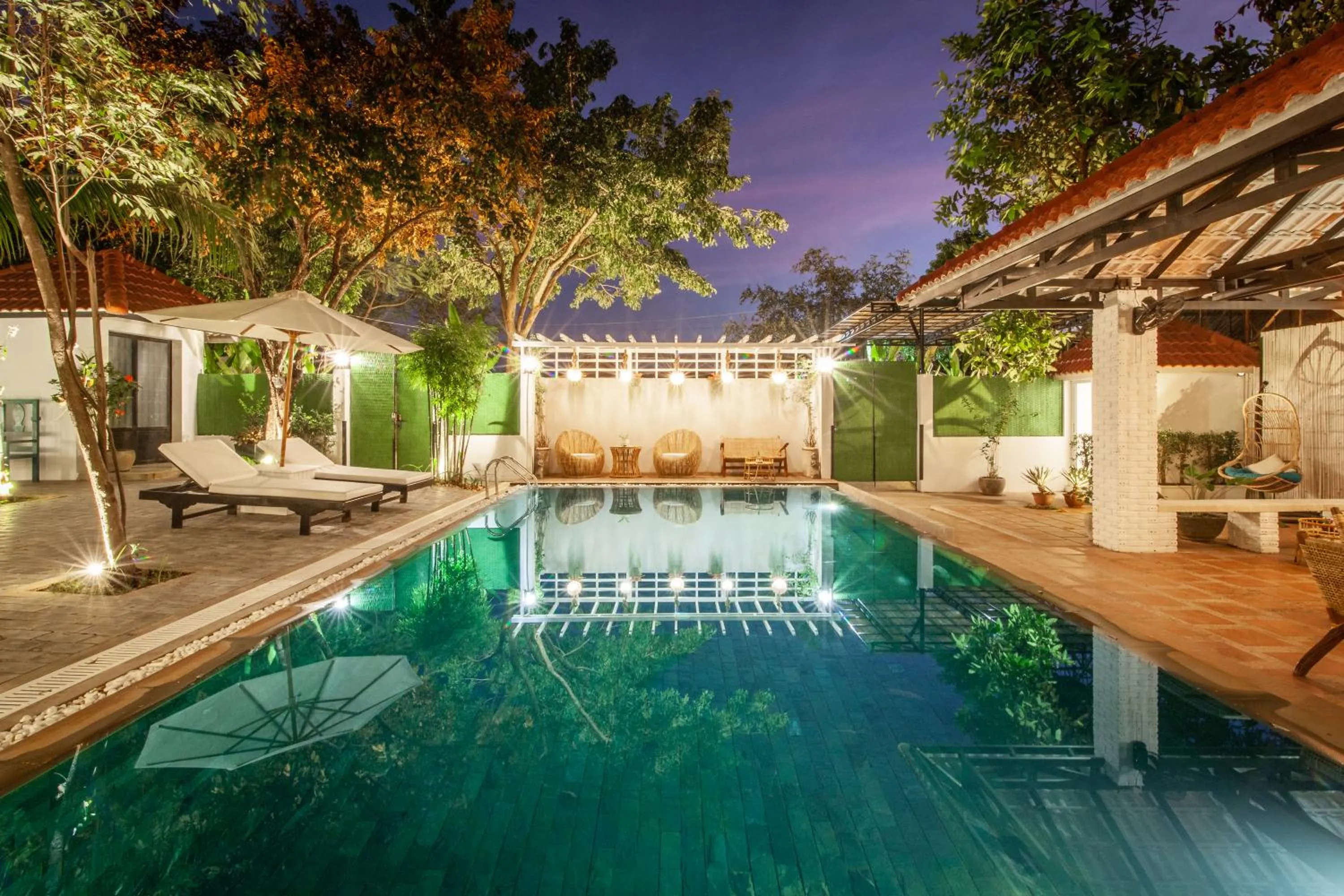 Swimming pool in Angkor Eden Boutique Hotel