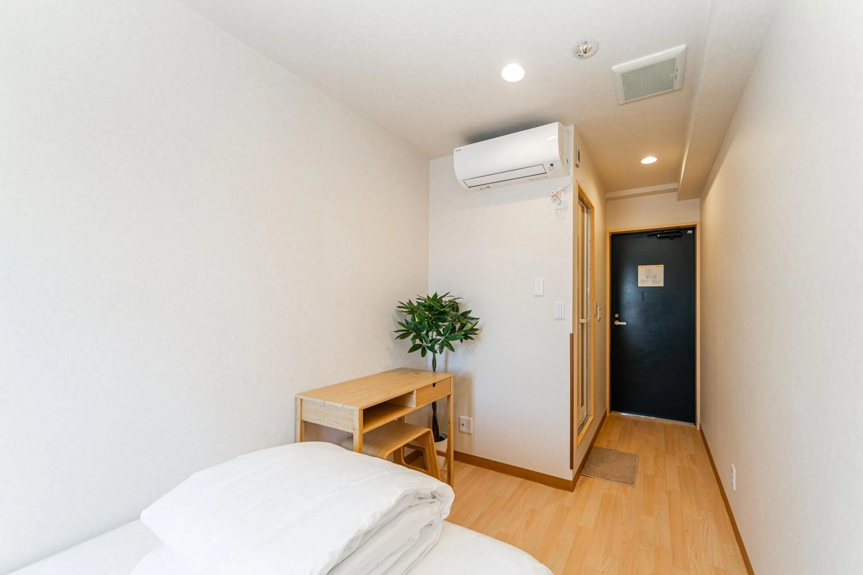 Seating area in E JOY INN-East Nipoori Branch