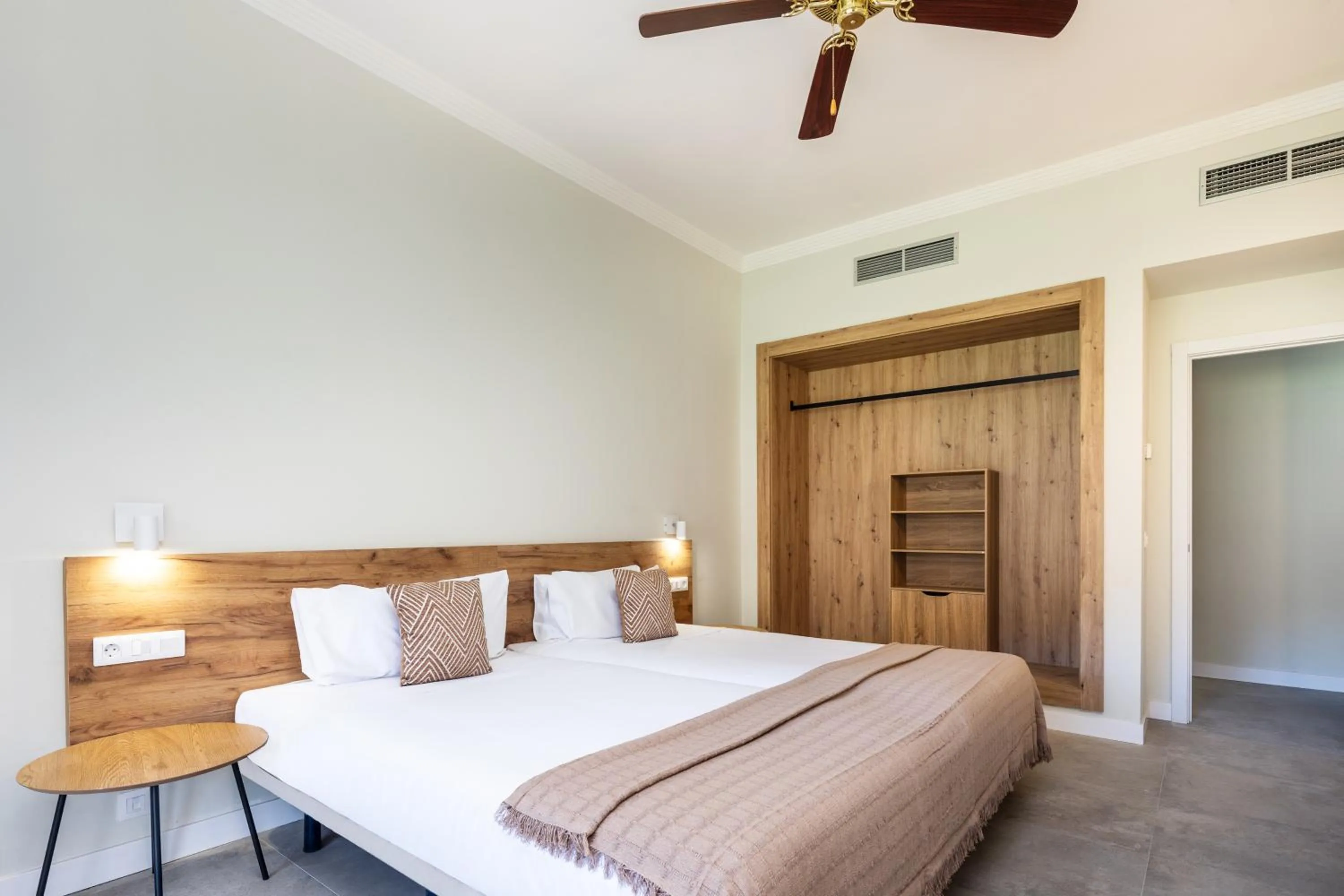 Bedroom, Bed in Hotel LIVVO Jandía Golf