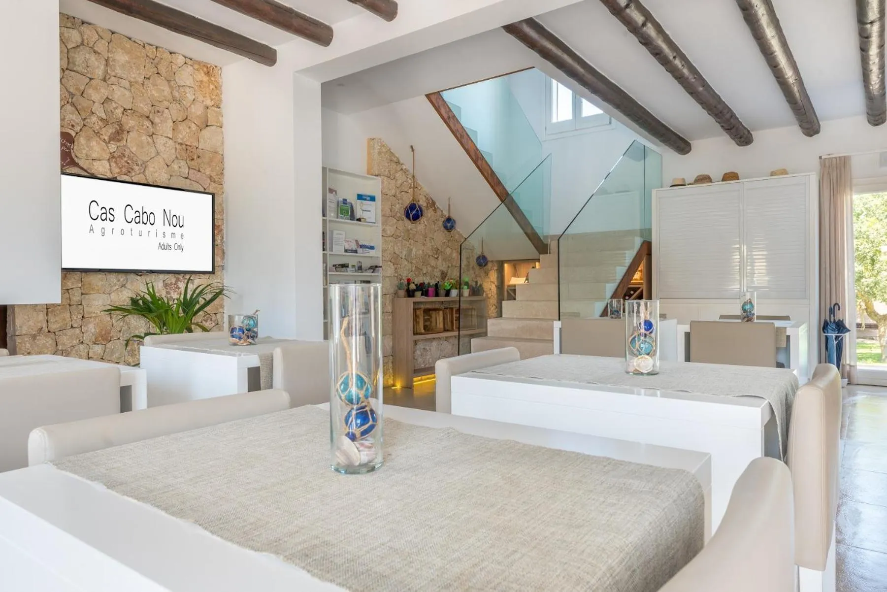 Living room, Bed in Cas Cabo Nou Agroturismo Adults Only