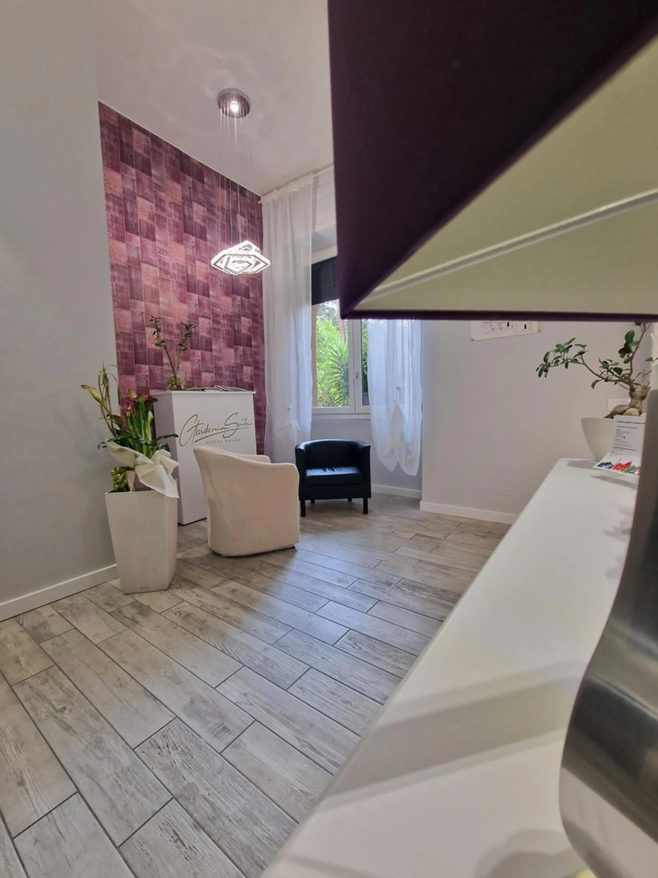 Lobby or reception in Gardenia Suite