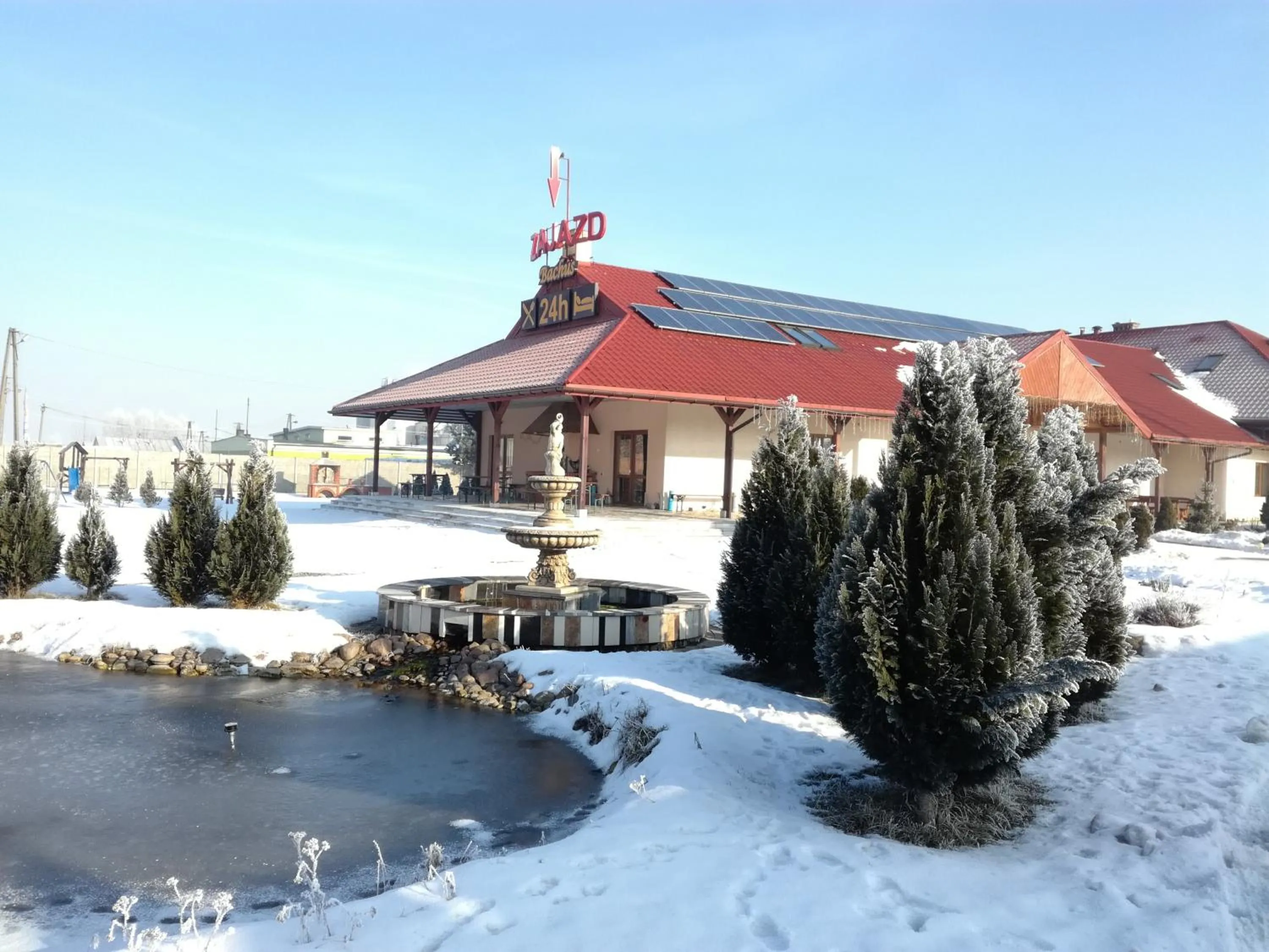 Facade/entrance in Zajazd Bachus
