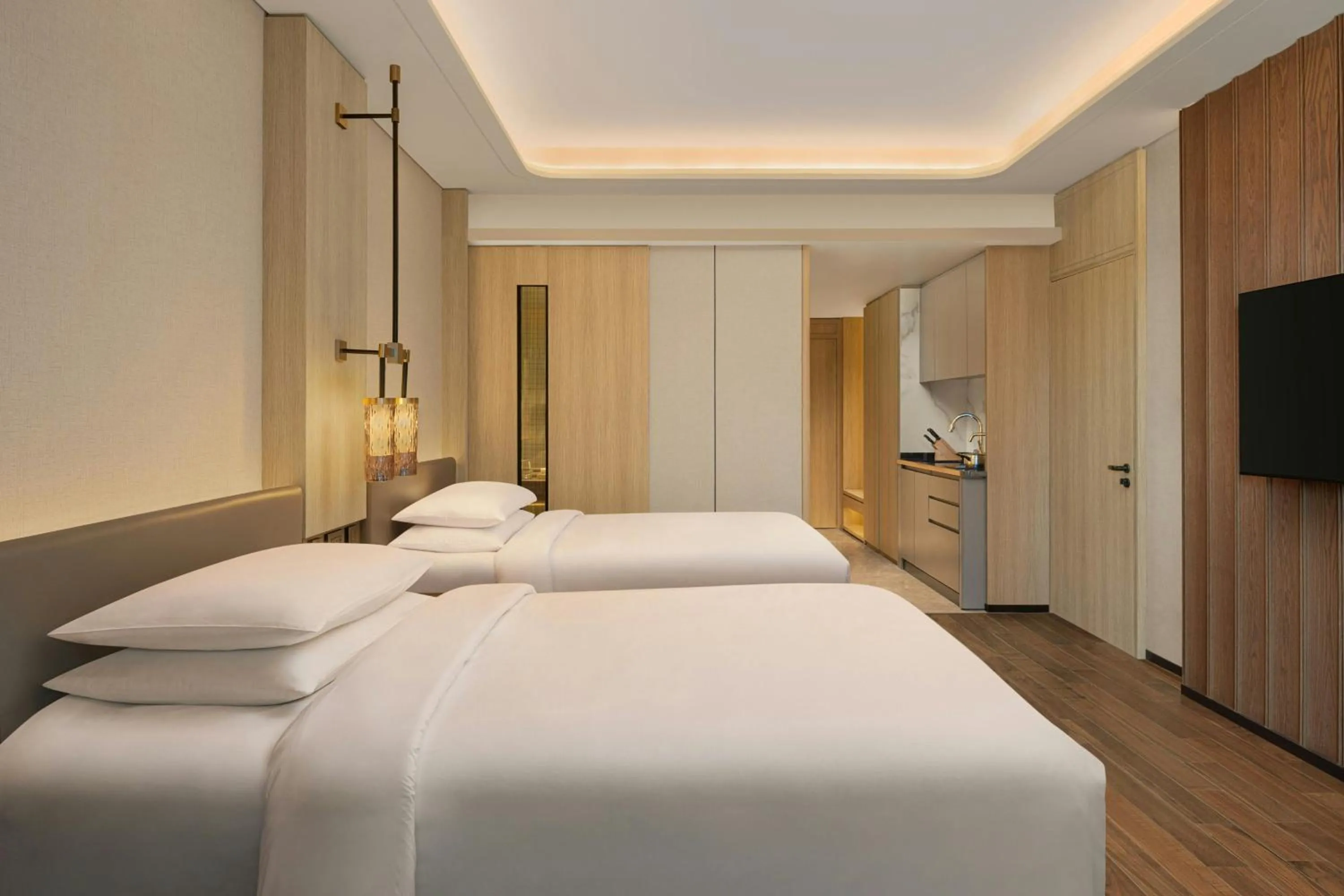 Photo of the whole room, Bed in Marriott Executive Apartments Bengaluru UB City