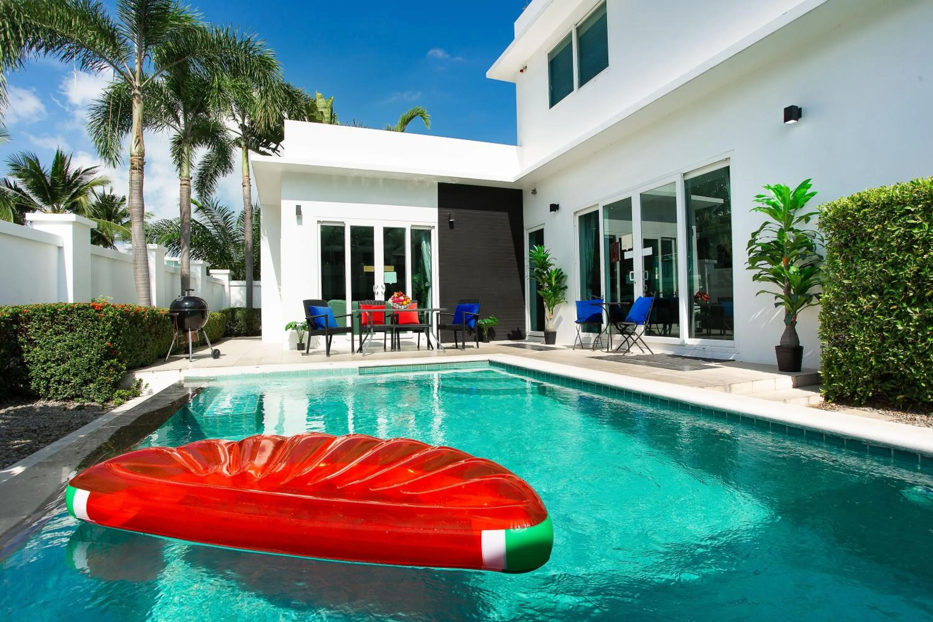 Patio in Villas In Pattaya