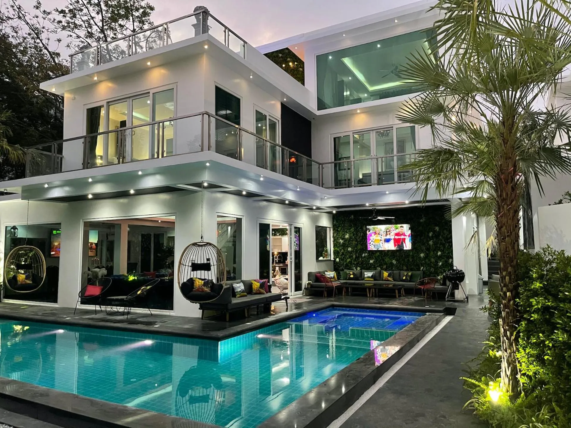 Property building in Villas In Pattaya