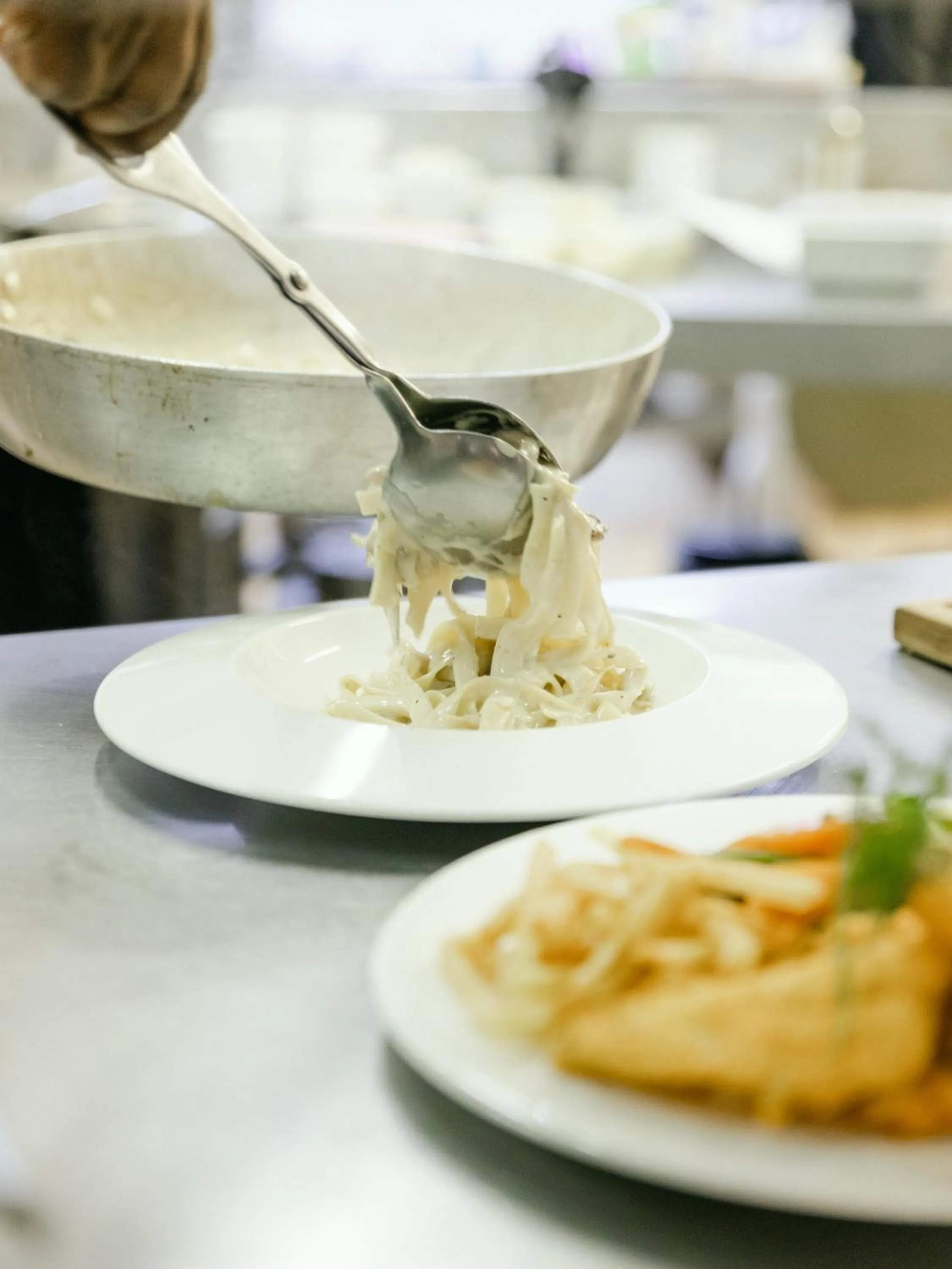 Food and drinks in Lilayi Lodge