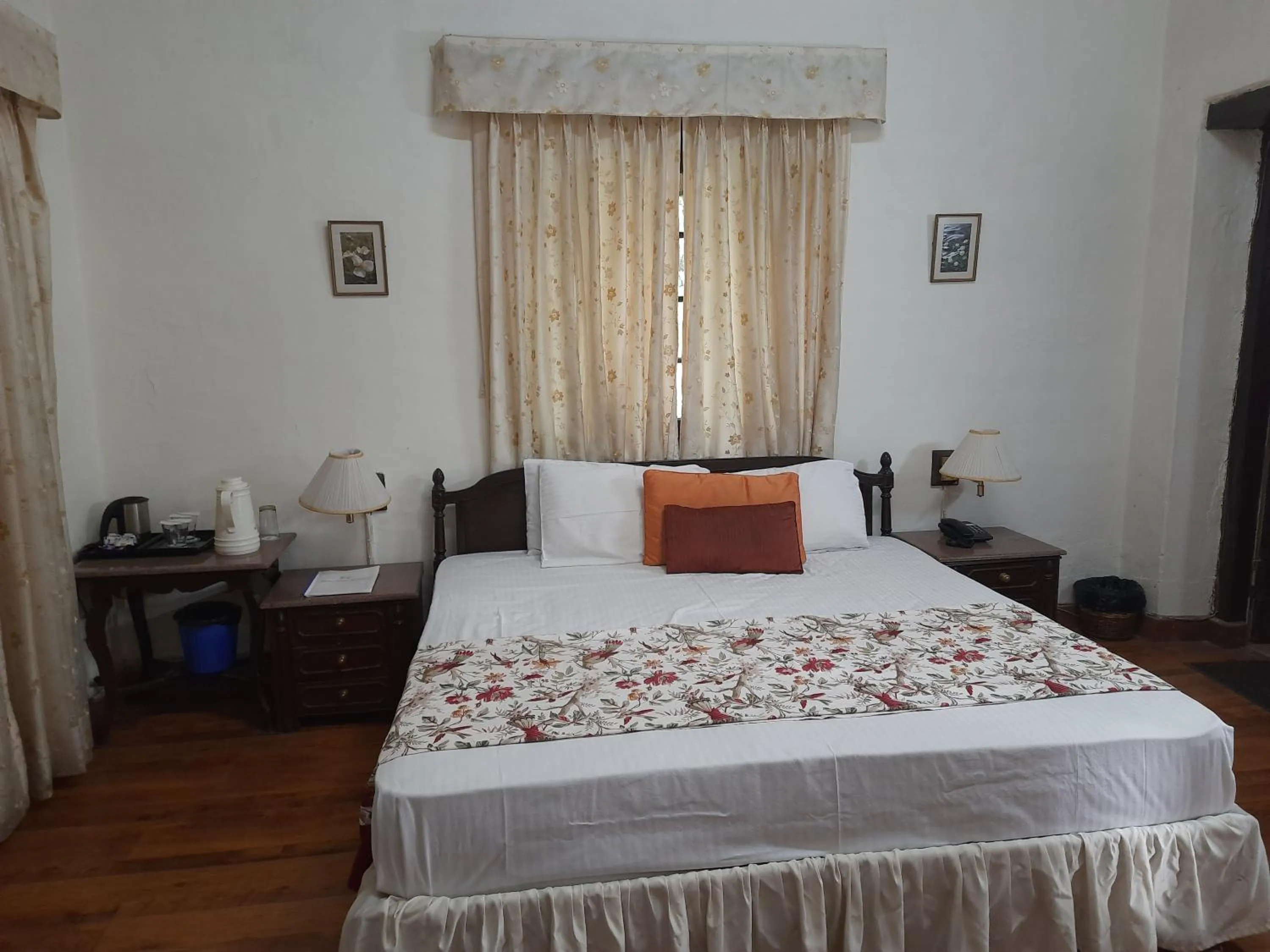 West View Hotel