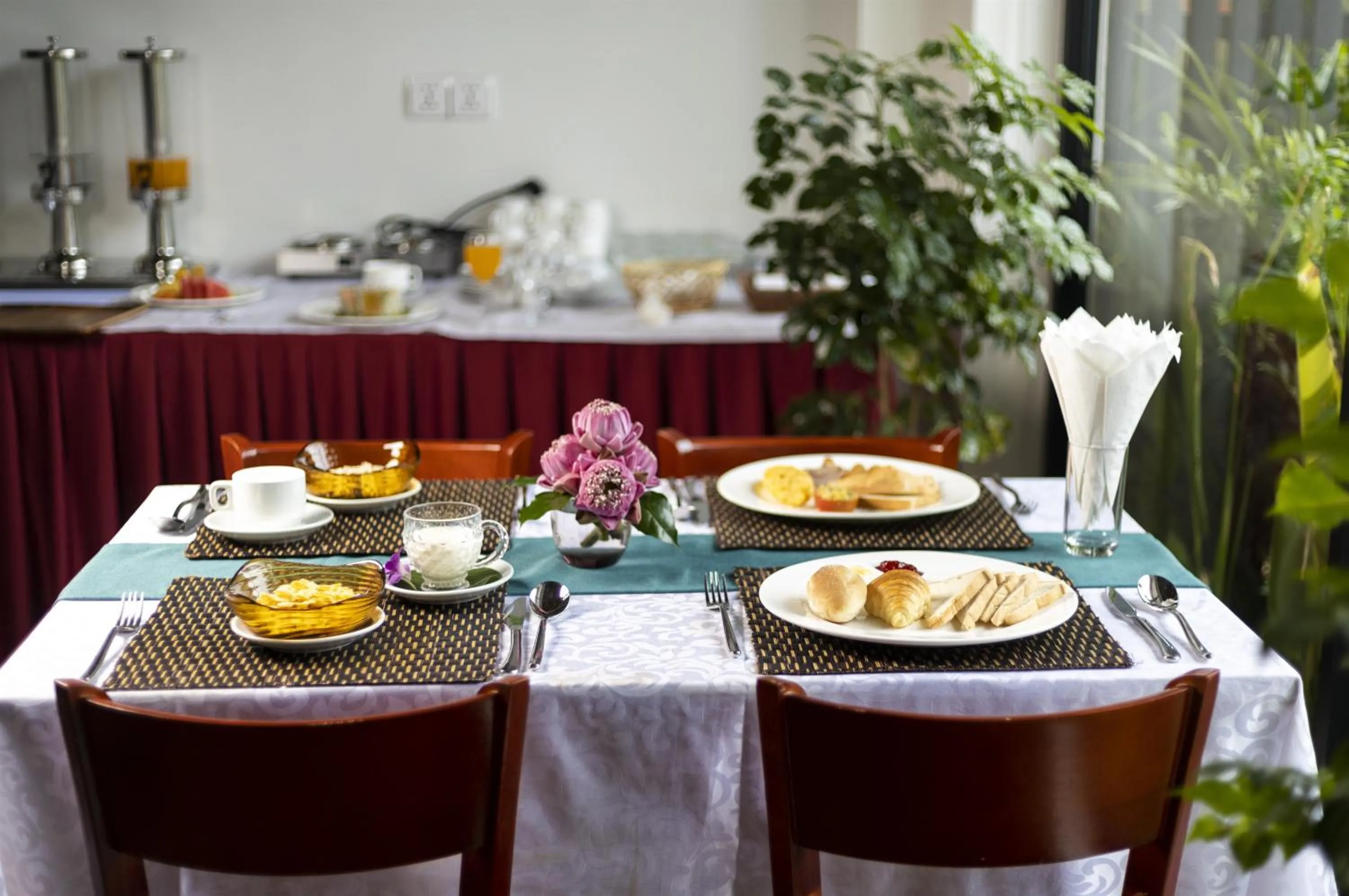 Breakfast in Le Vert Angkor Hotel
