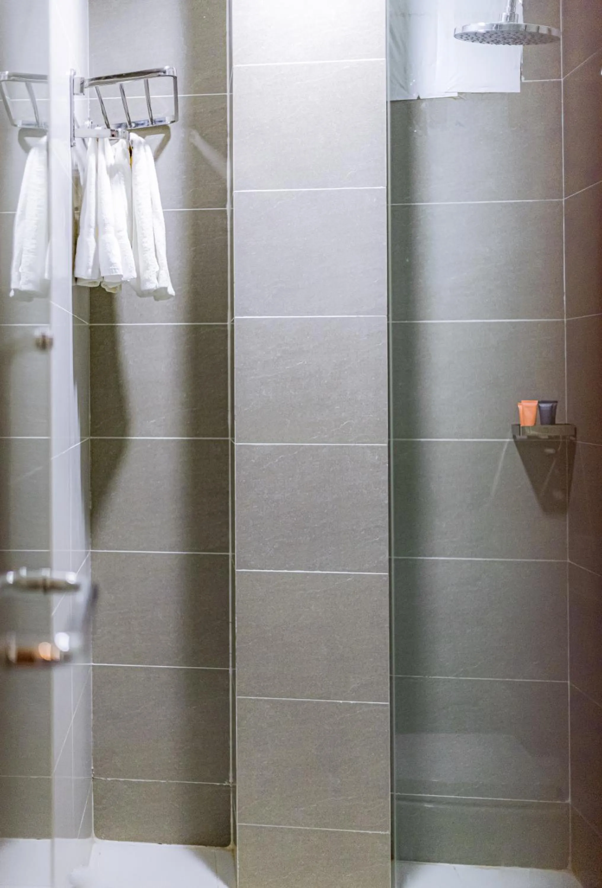 Bathroom in Le Vert Angkor Hotel