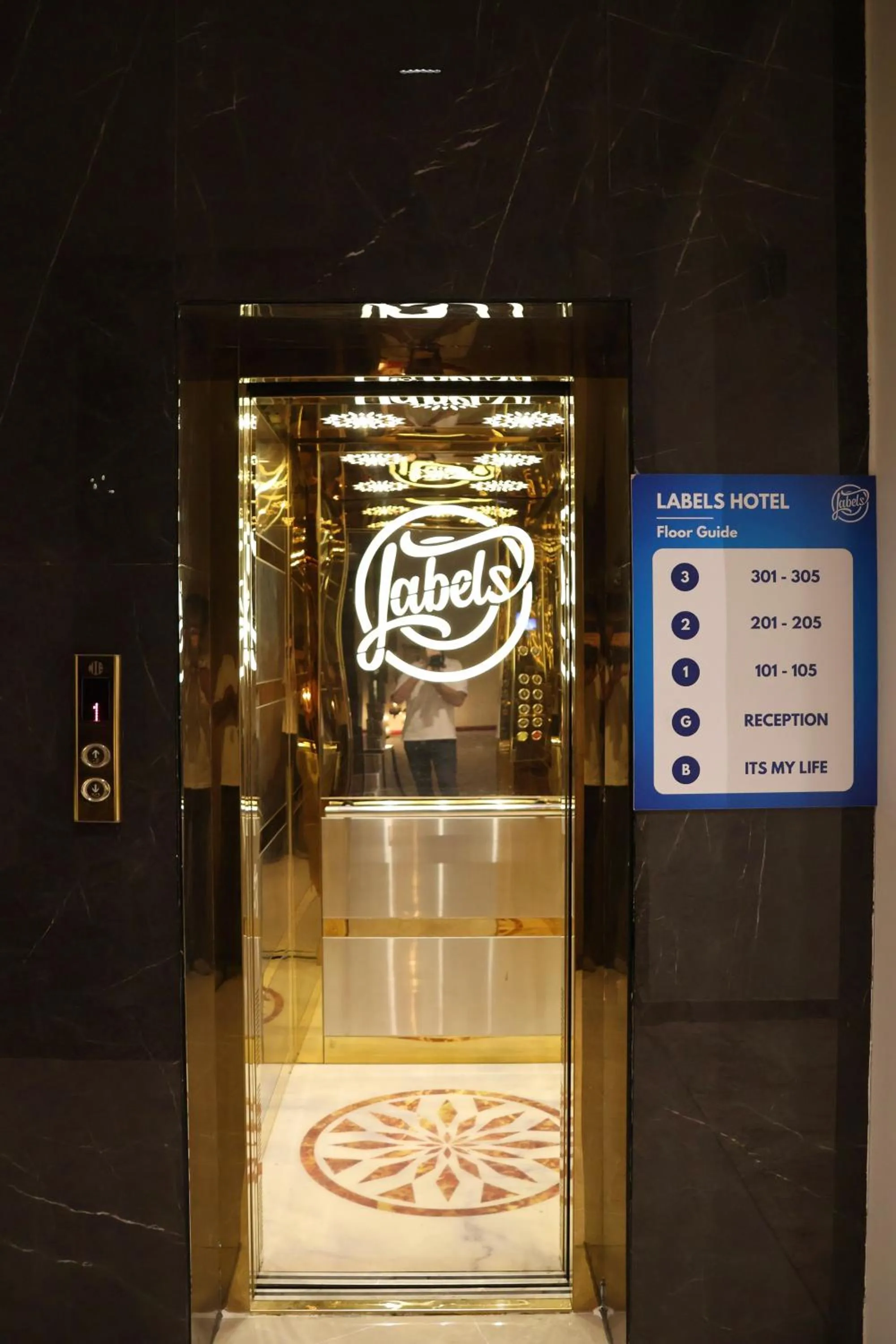 Area and facilities in Labels Hotel