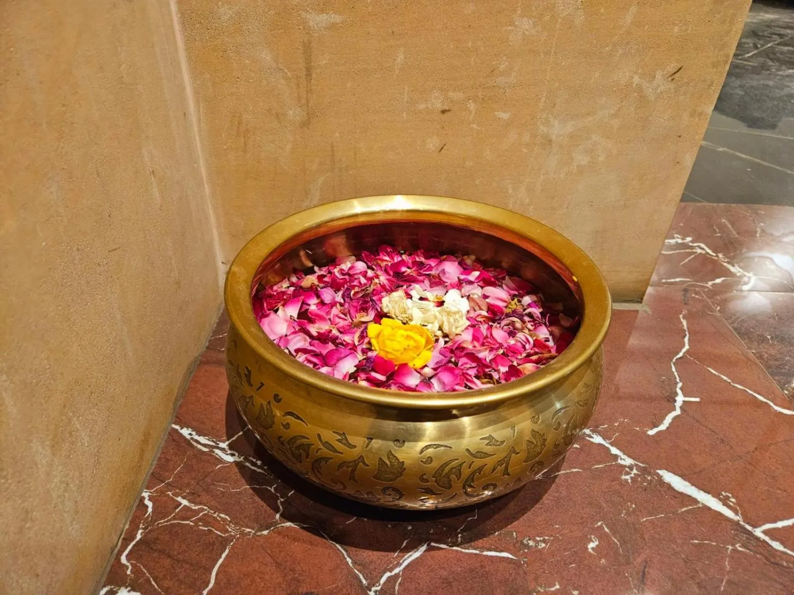 Decorative detail in Labels Hotel