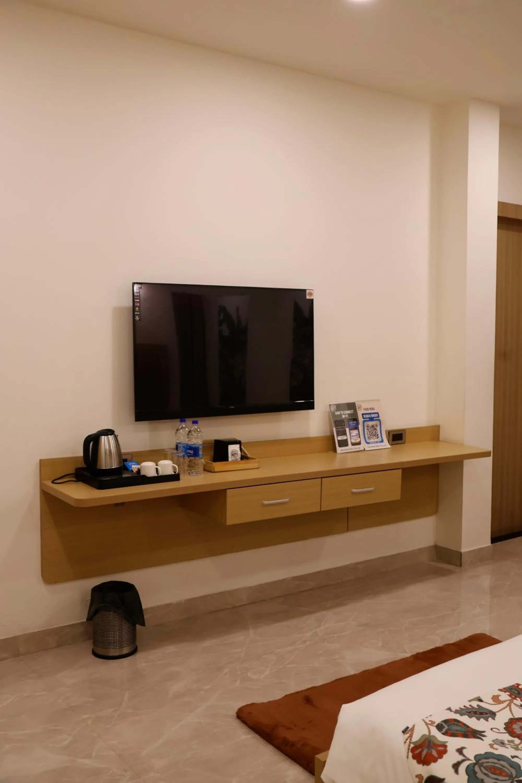 TV and multimedia in Labels Hotel