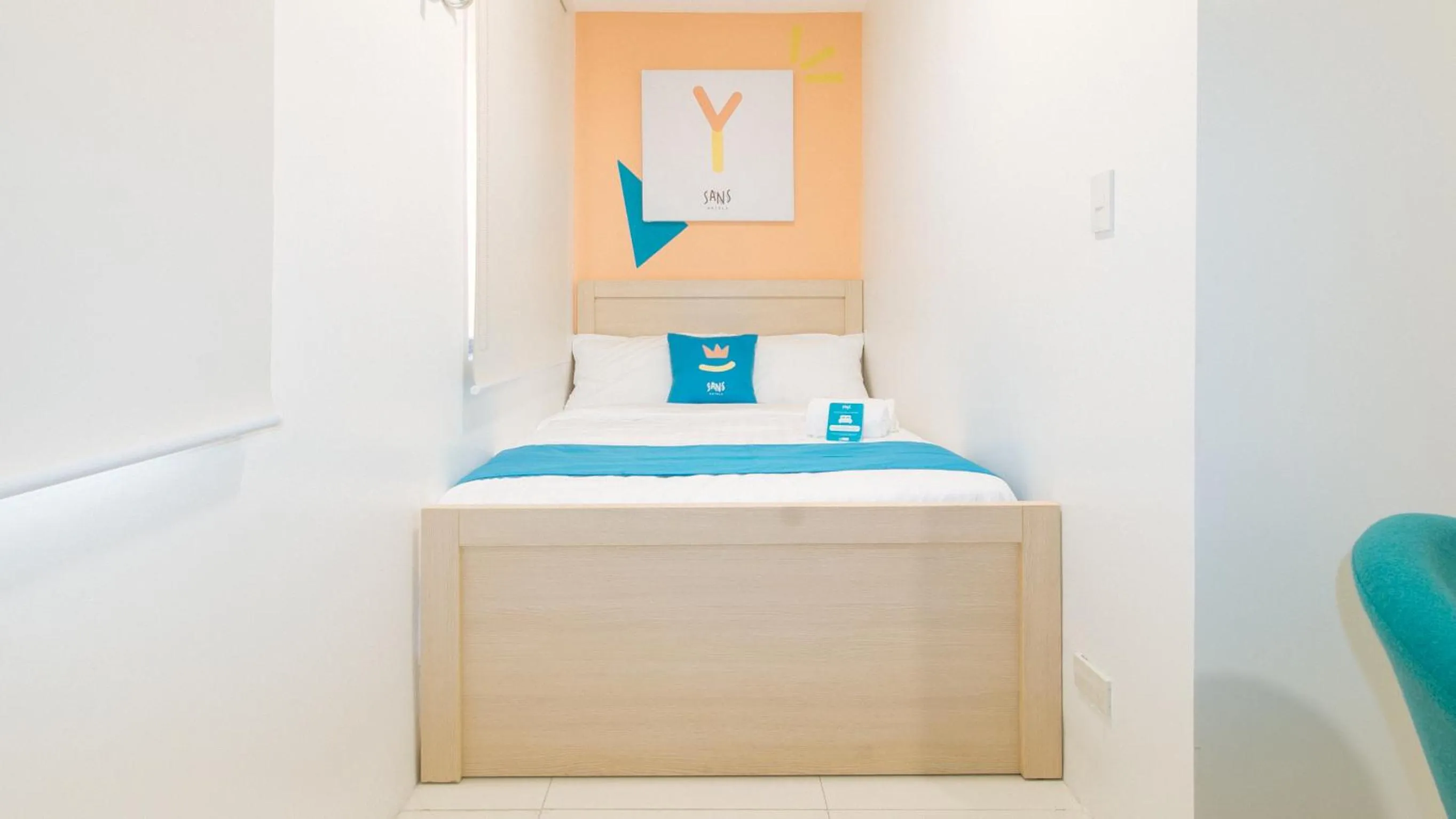 Bed in Sans Hotel at One JD Place Makati by RedDoorz