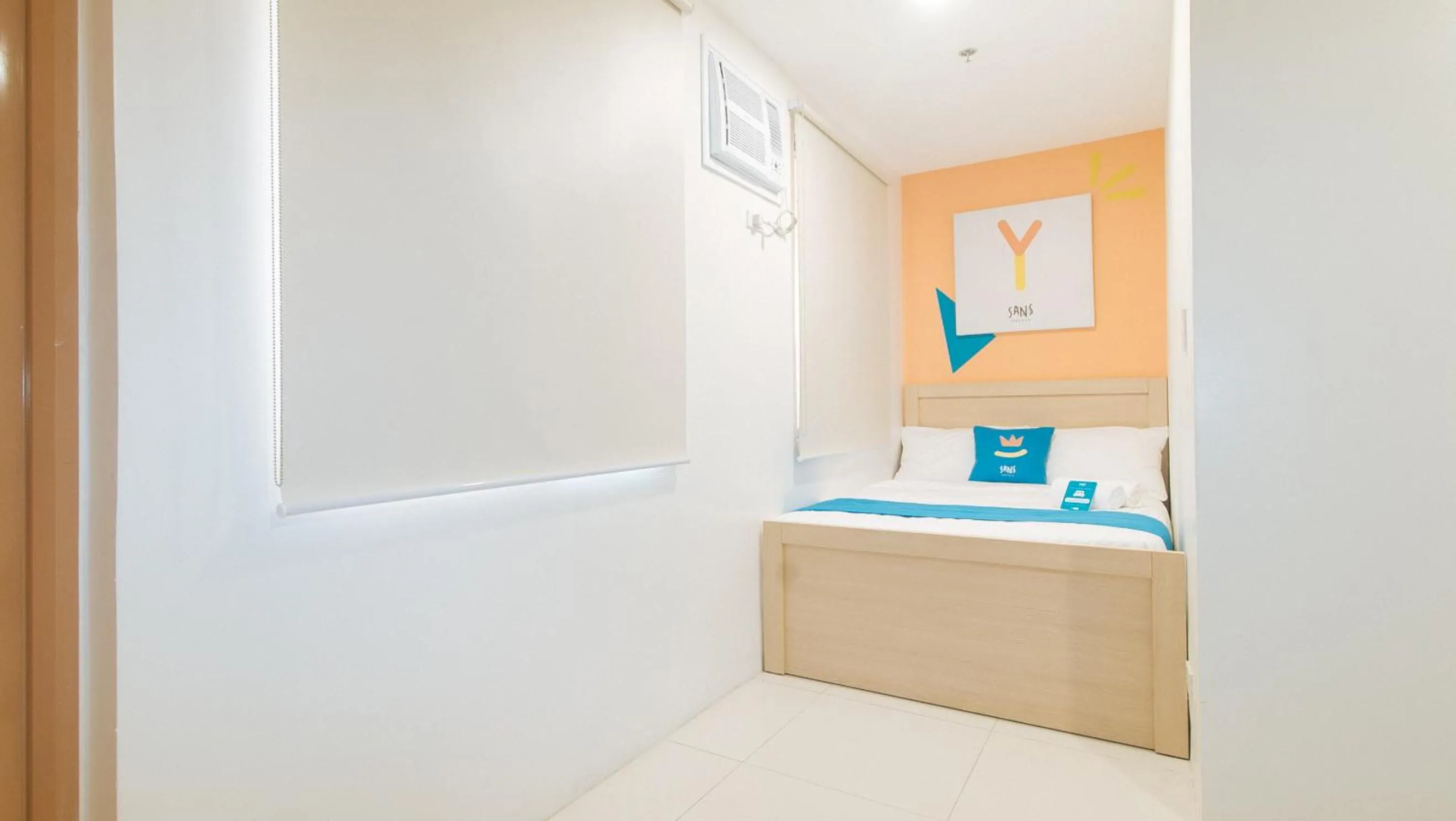 Bathroom in Sans Hotel at One JD Place Makati by RedDoorz