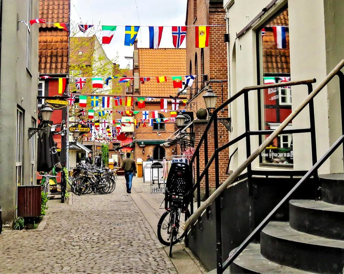 Nearby landmark in City House