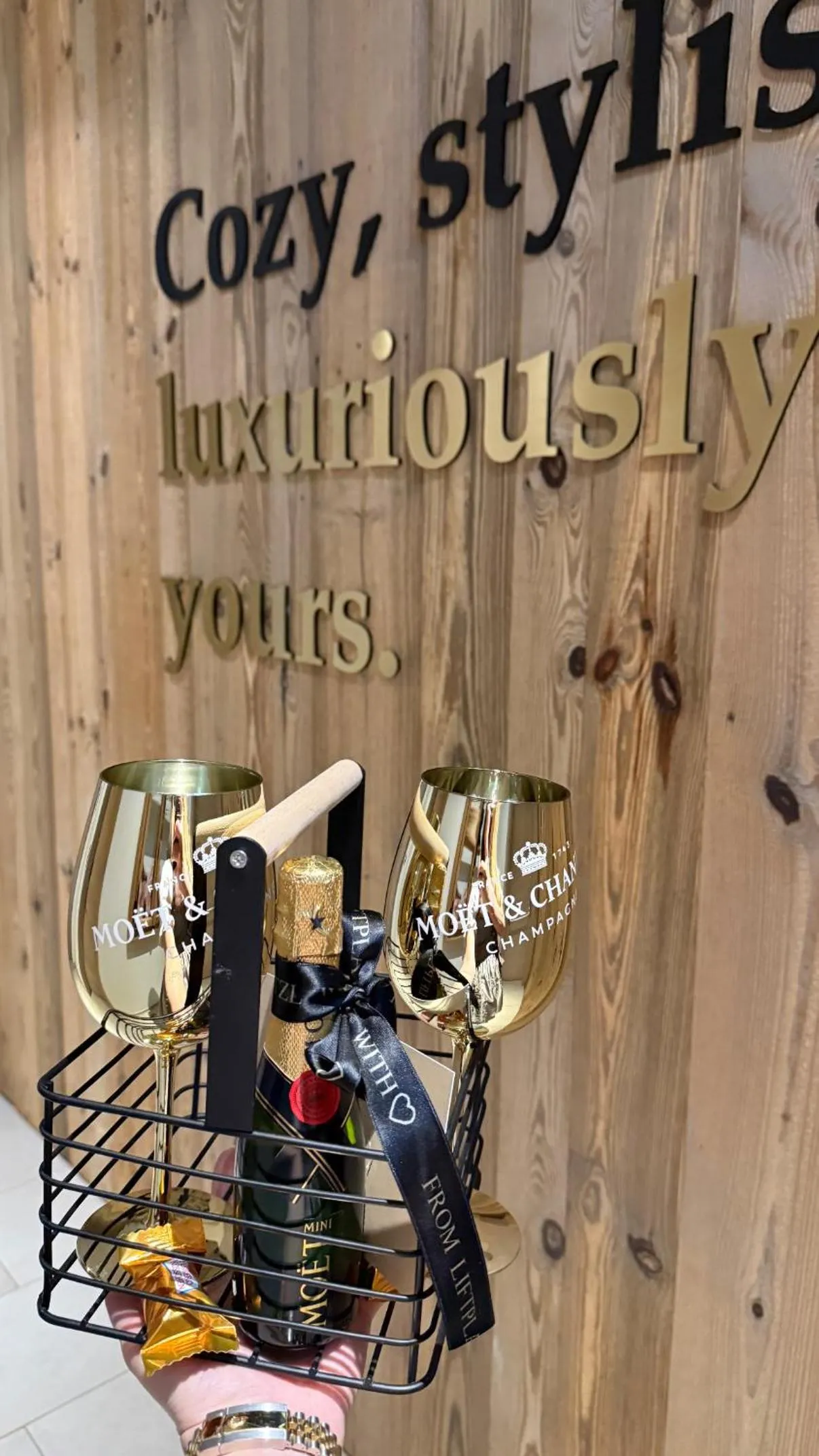 Decorative detail in Das Liftplatzl