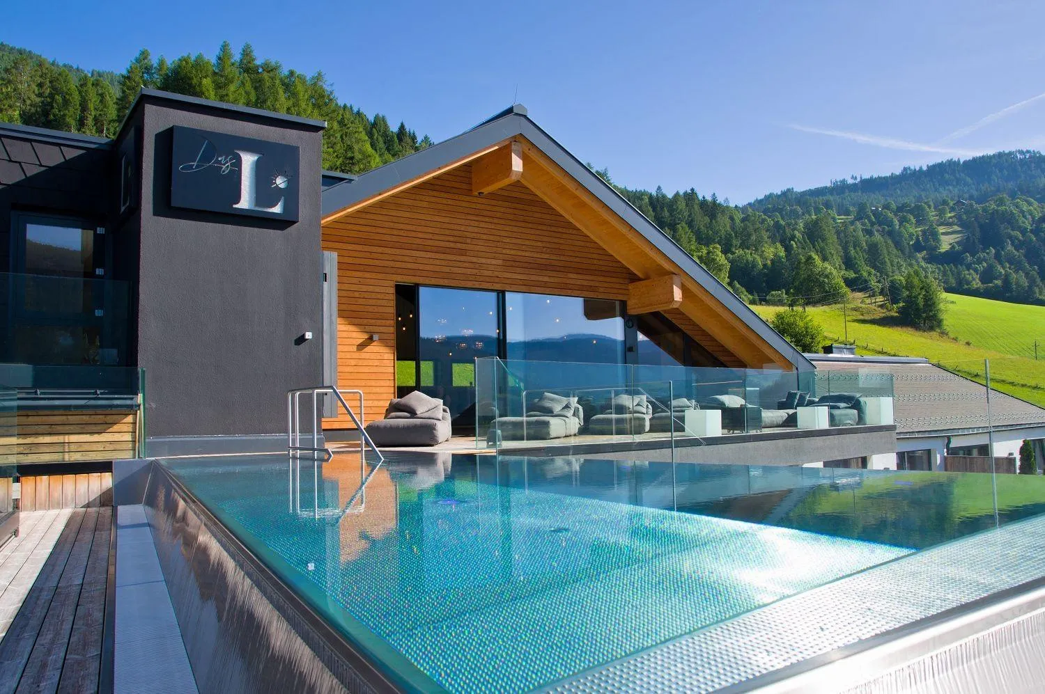 Property building in Das Liftplatzl