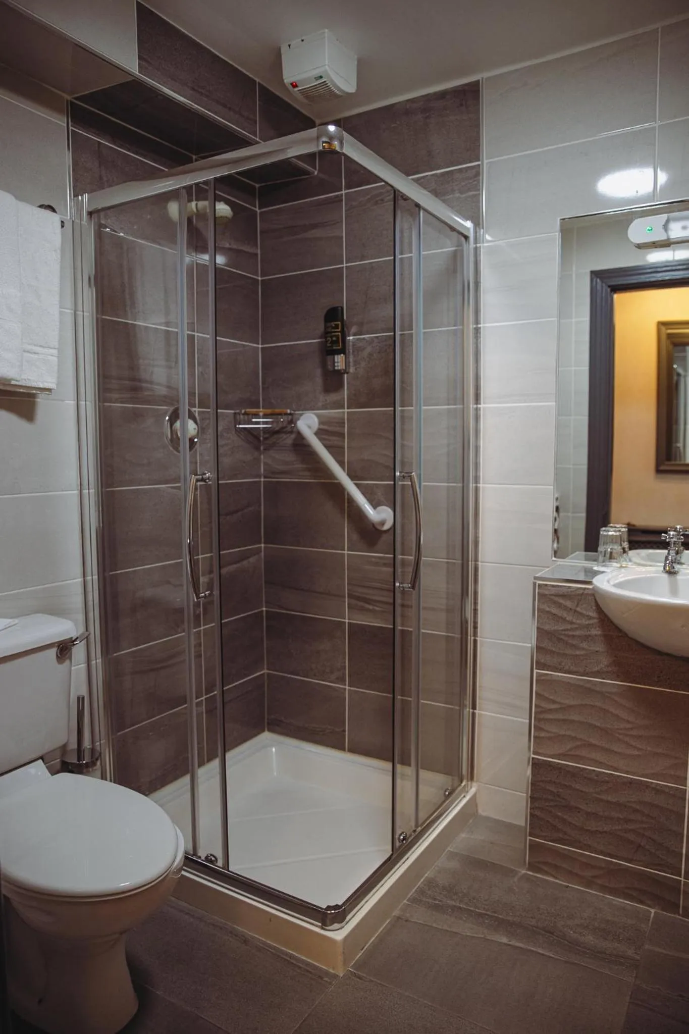 Bedroom in Muskerry Arms Bar and B&B