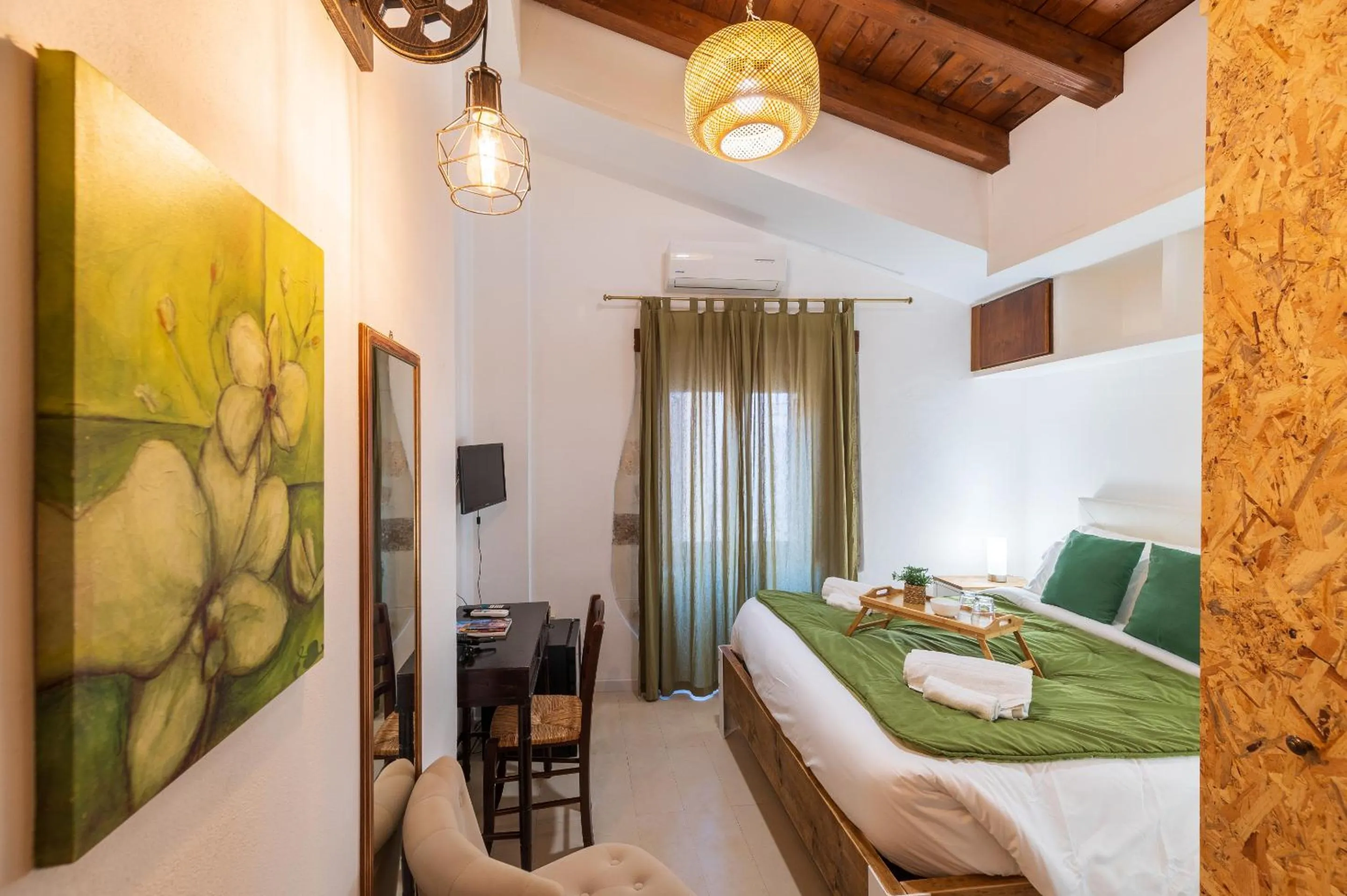 Bedroom, Bed in Elsa d'Ortigia - I TRE ARCHI