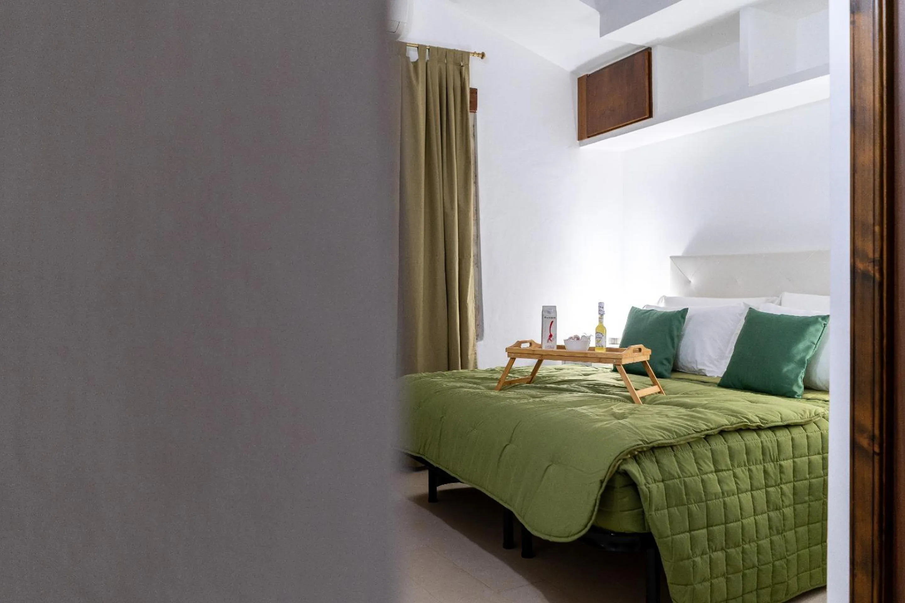 Bedroom, Bed in Elsa d'Ortigia - I TRE ARCHI