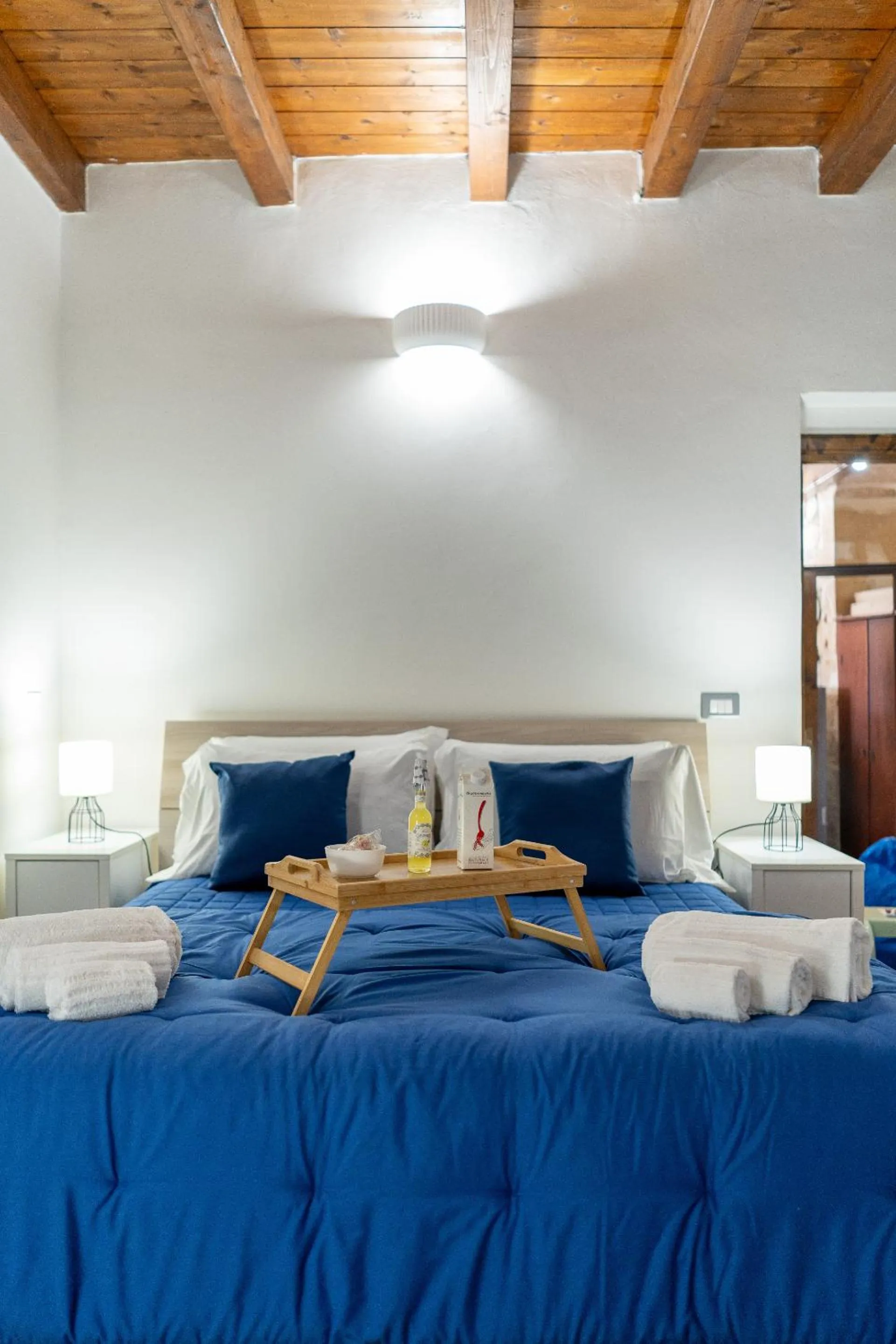 Bedroom, Bed in Elsa d'Ortigia - I TRE ARCHI