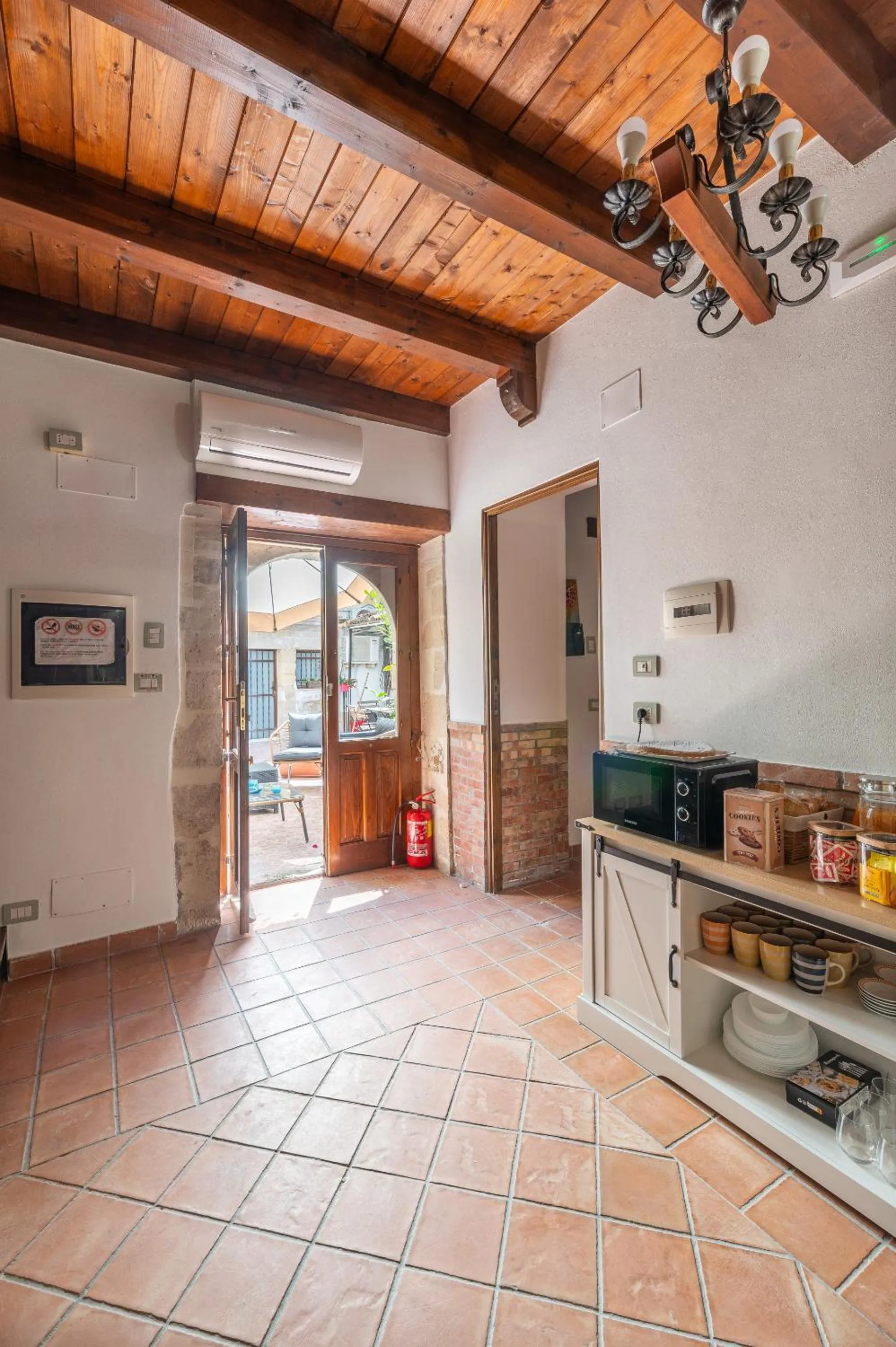 Breakfast in Elsa d'Ortigia - I TRE ARCHI