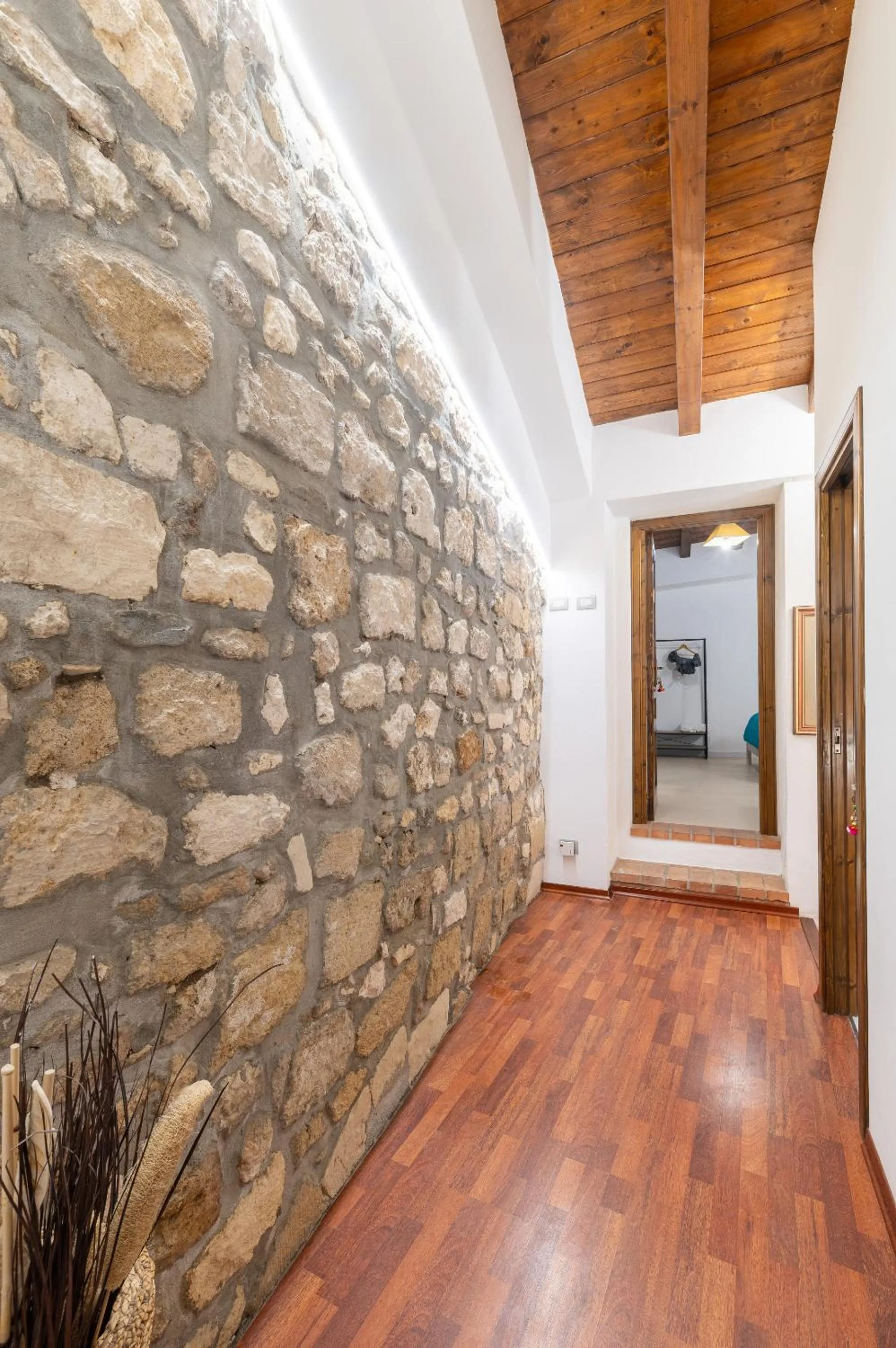 Other in Elsa d'Ortigia - I TRE ARCHI