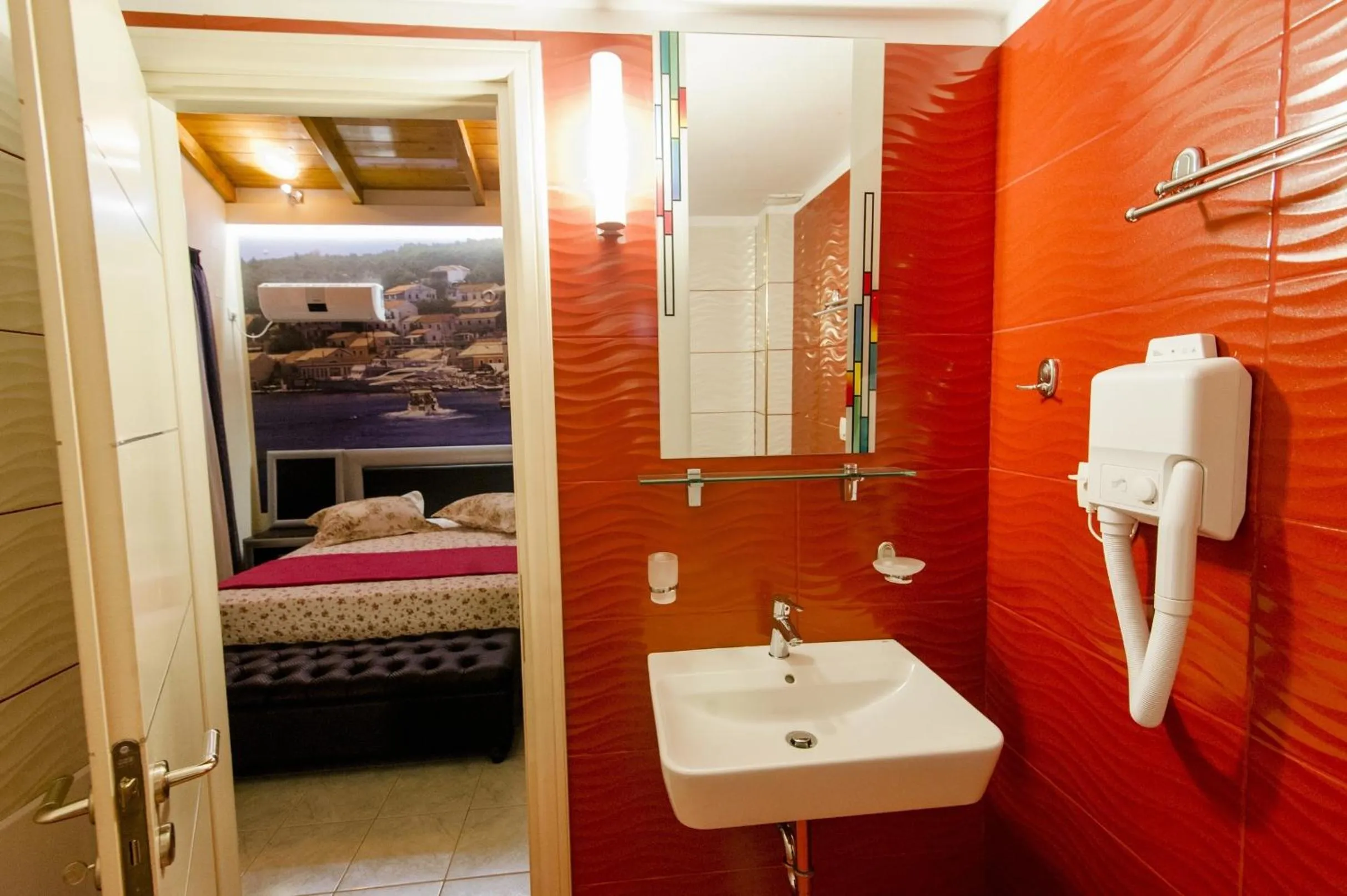 Bedroom, Bed in All Saints Villas