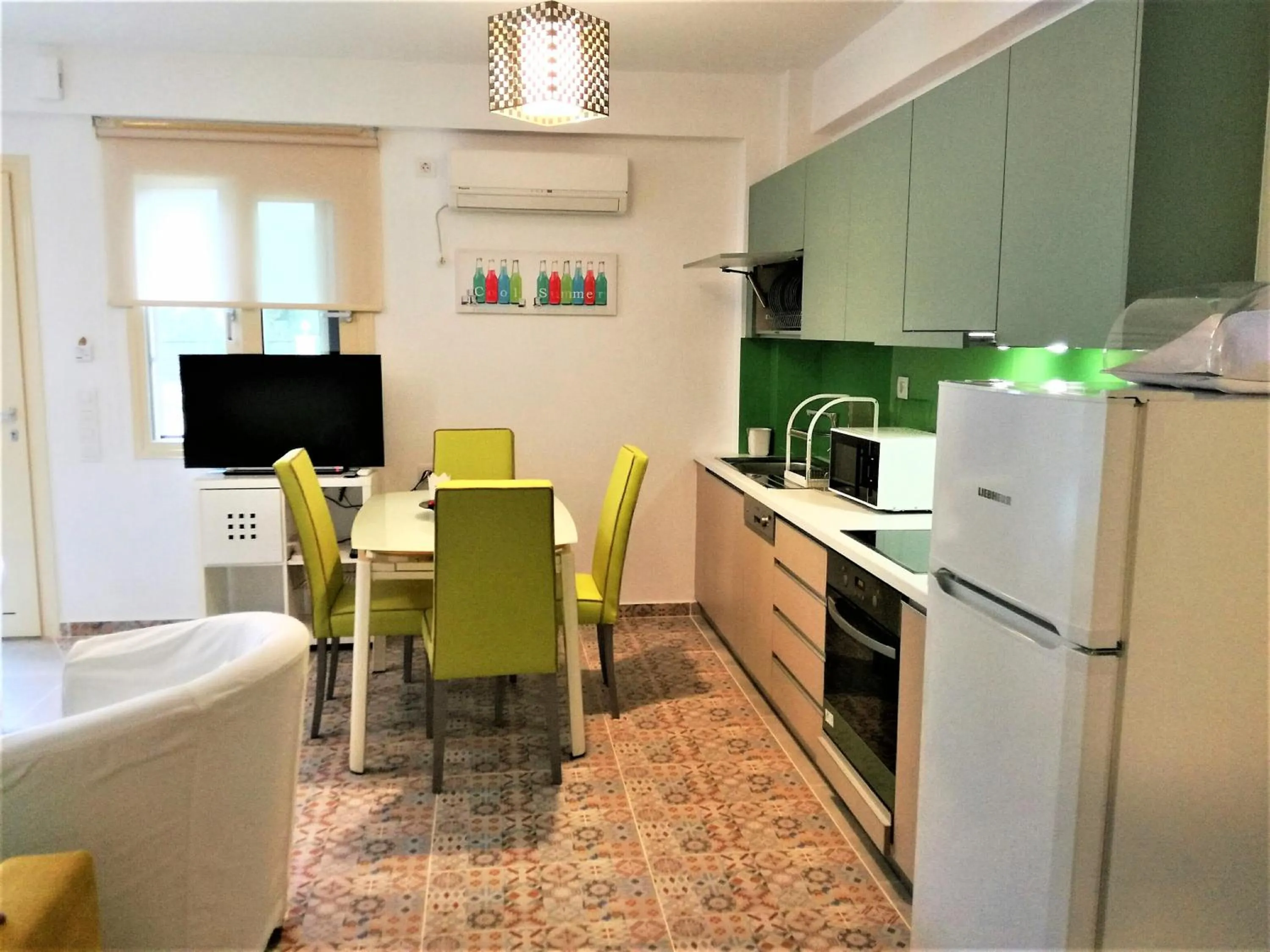 Kitchen or kitchenette in All Saints Villas