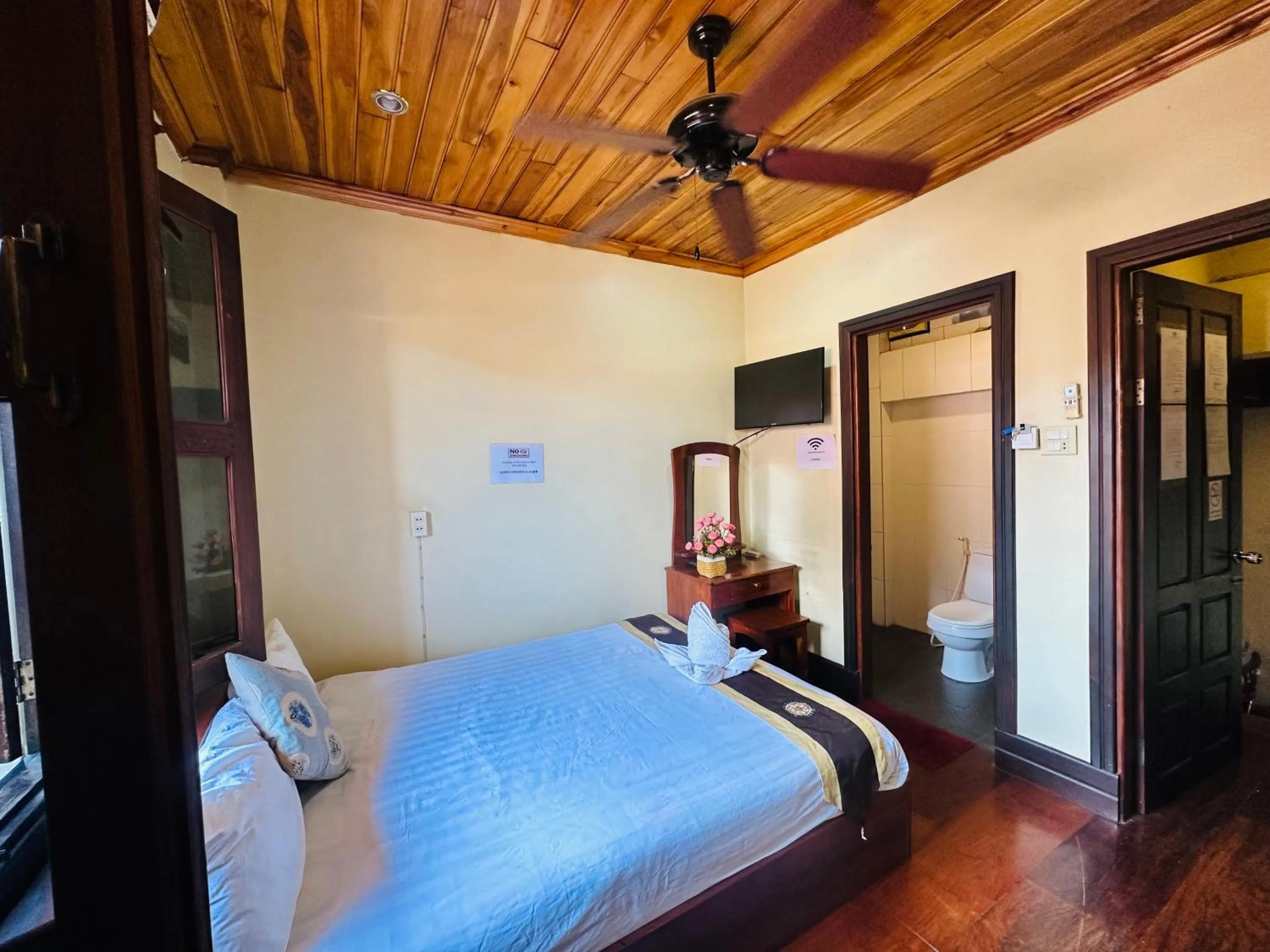 Bathroom, Bed in Anisa Mekong Riverside Villa