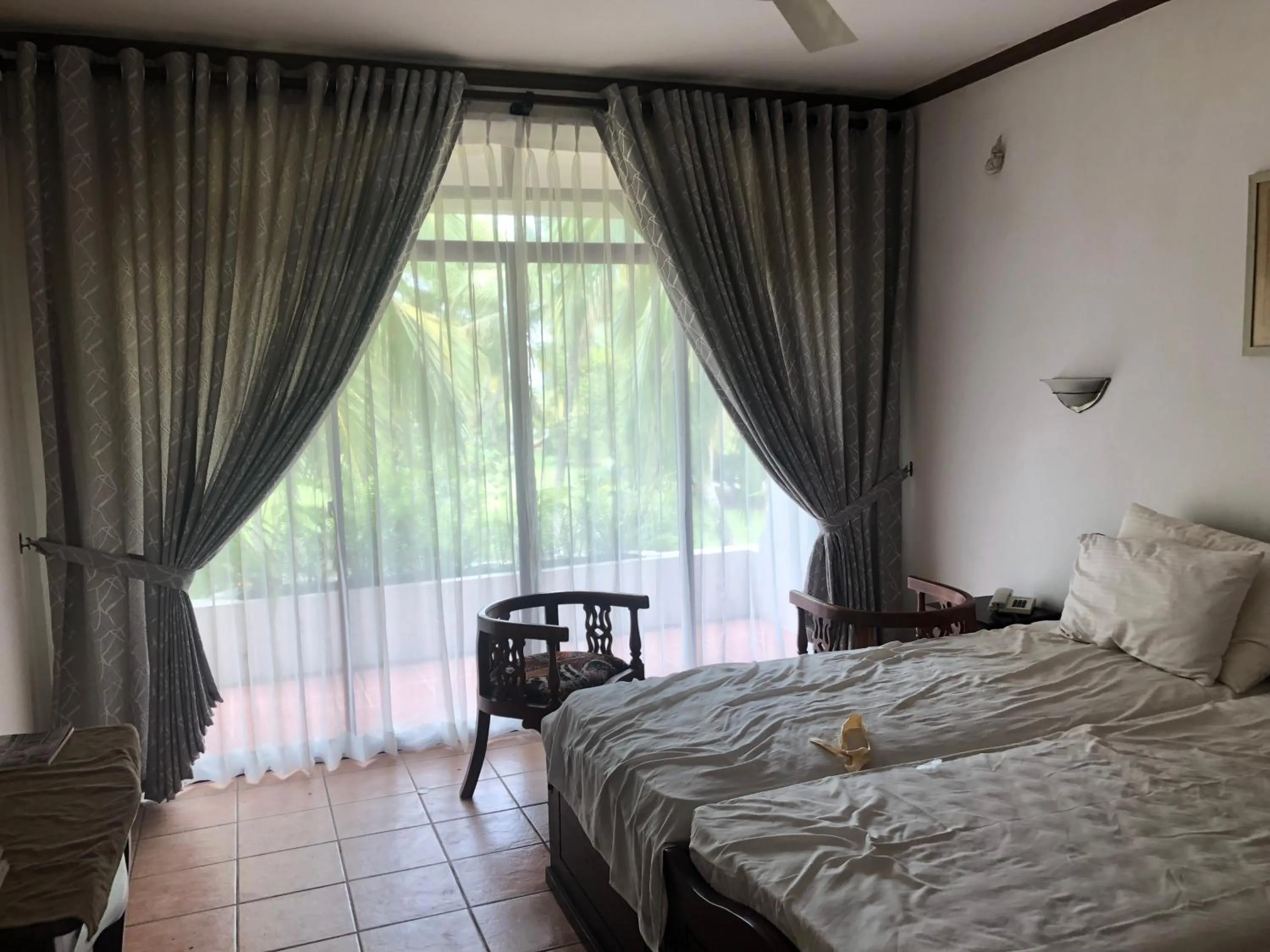 Bed in Hotel Lagoon Paradise