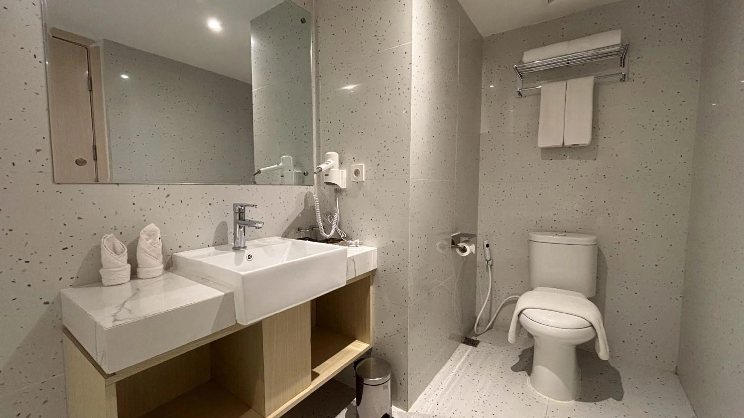 Bathroom in Gulala Azana Hotel & Resort Guci Tegal