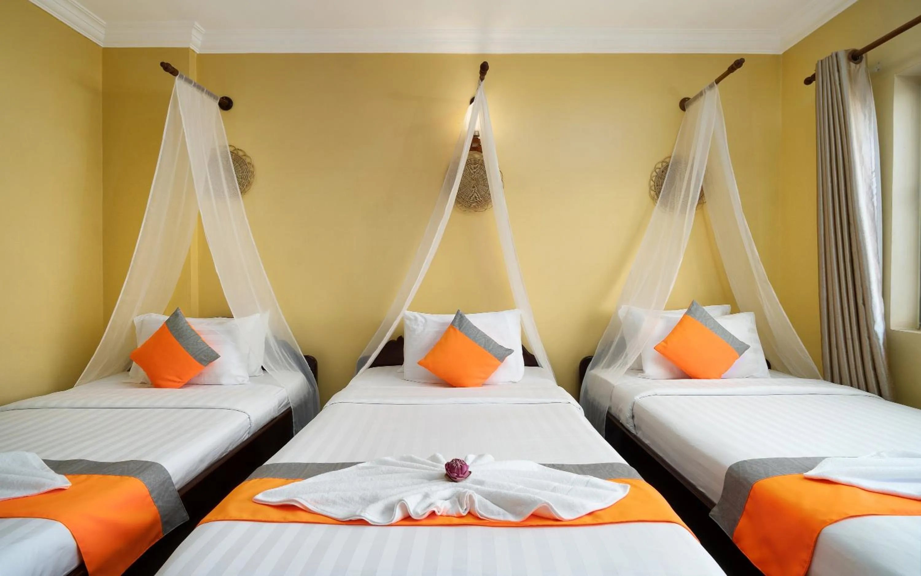 Bed in Harmony Indochine d'Angkor