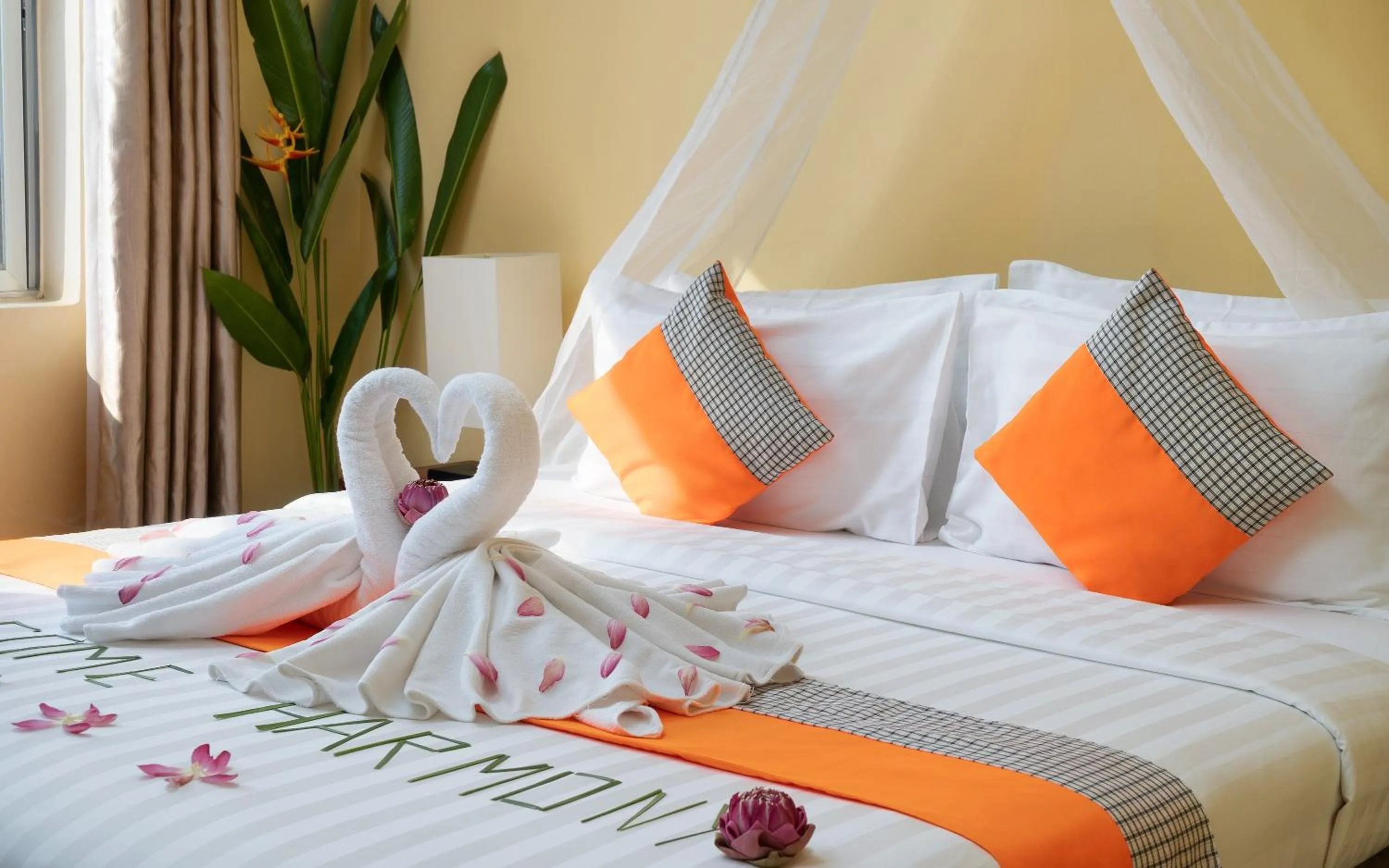 Bed in Harmony Indochine d'Angkor