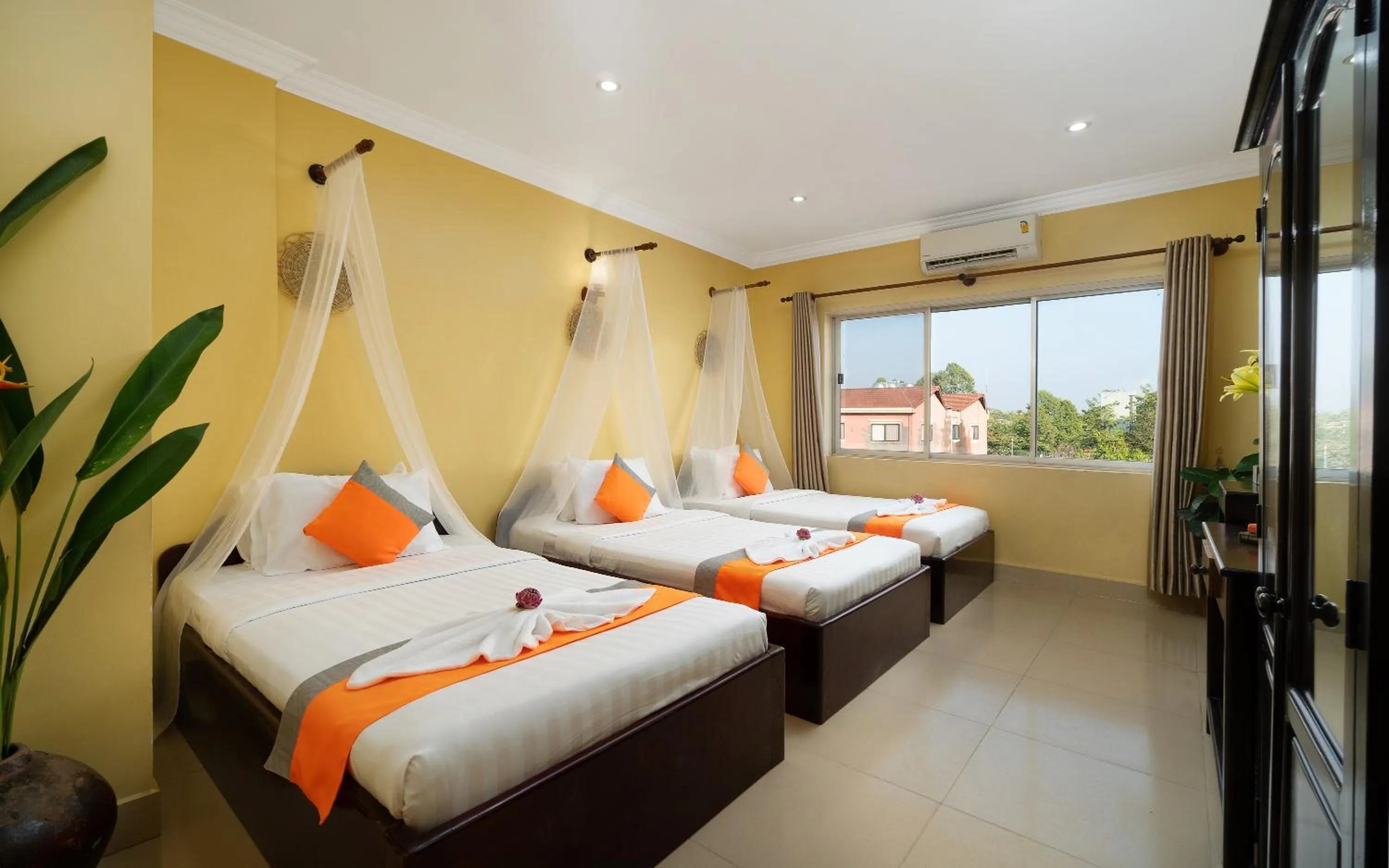 Bed in Harmony Indochine d'Angkor