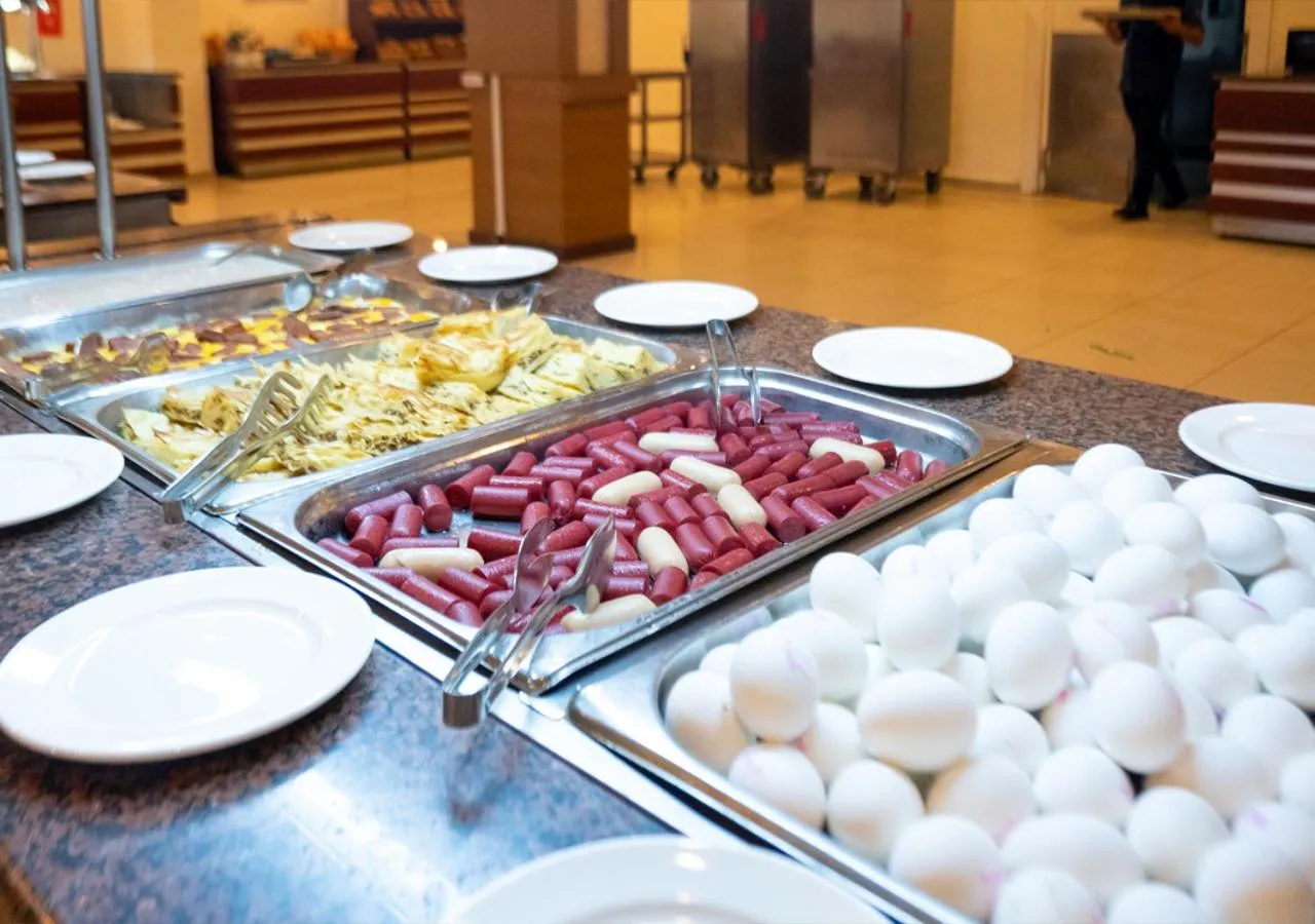 Food and drinks in Xeno Eftalia Resort Hotel