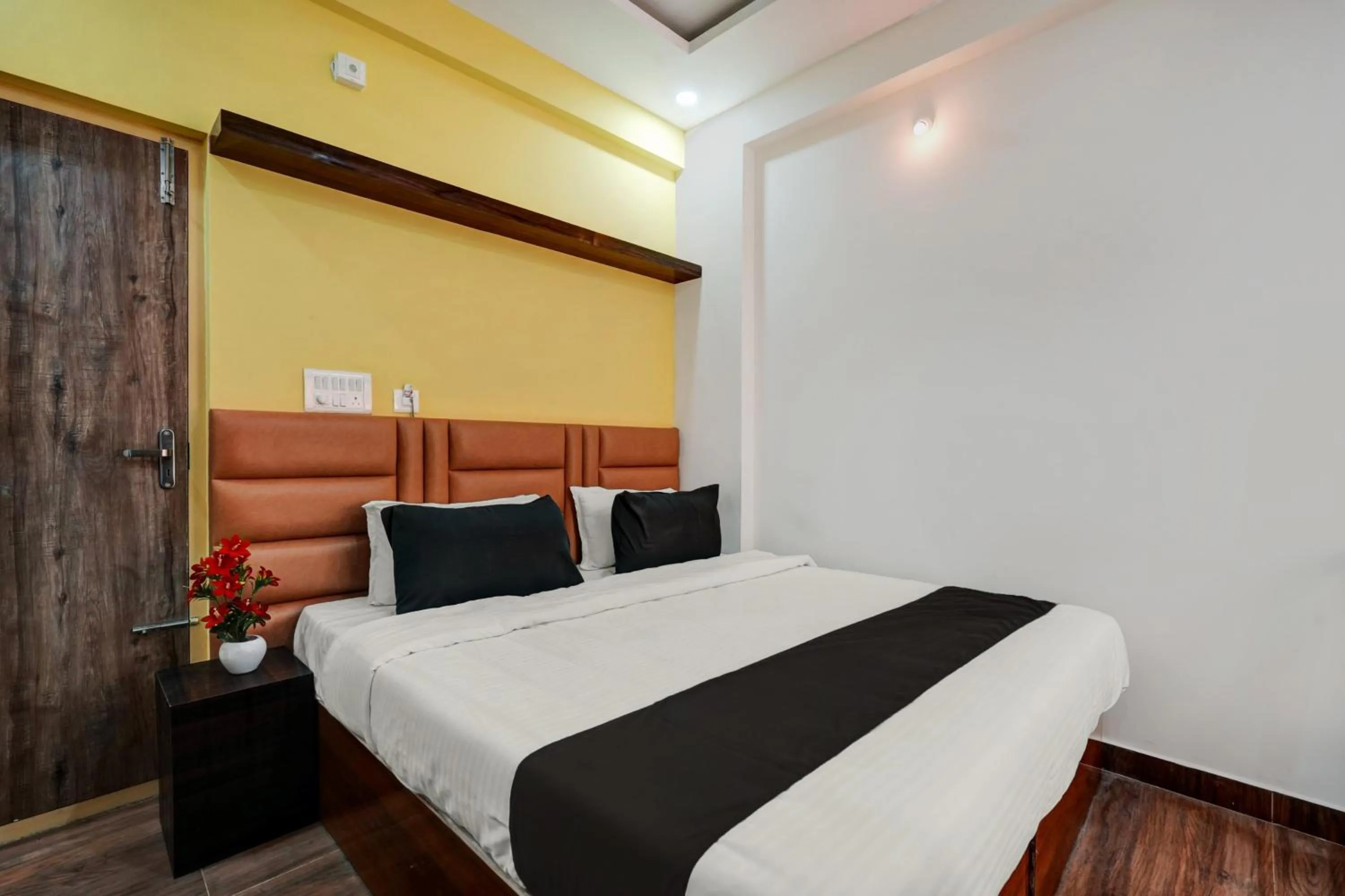 Bedroom, Bed in Collection O UTSAV GRAND