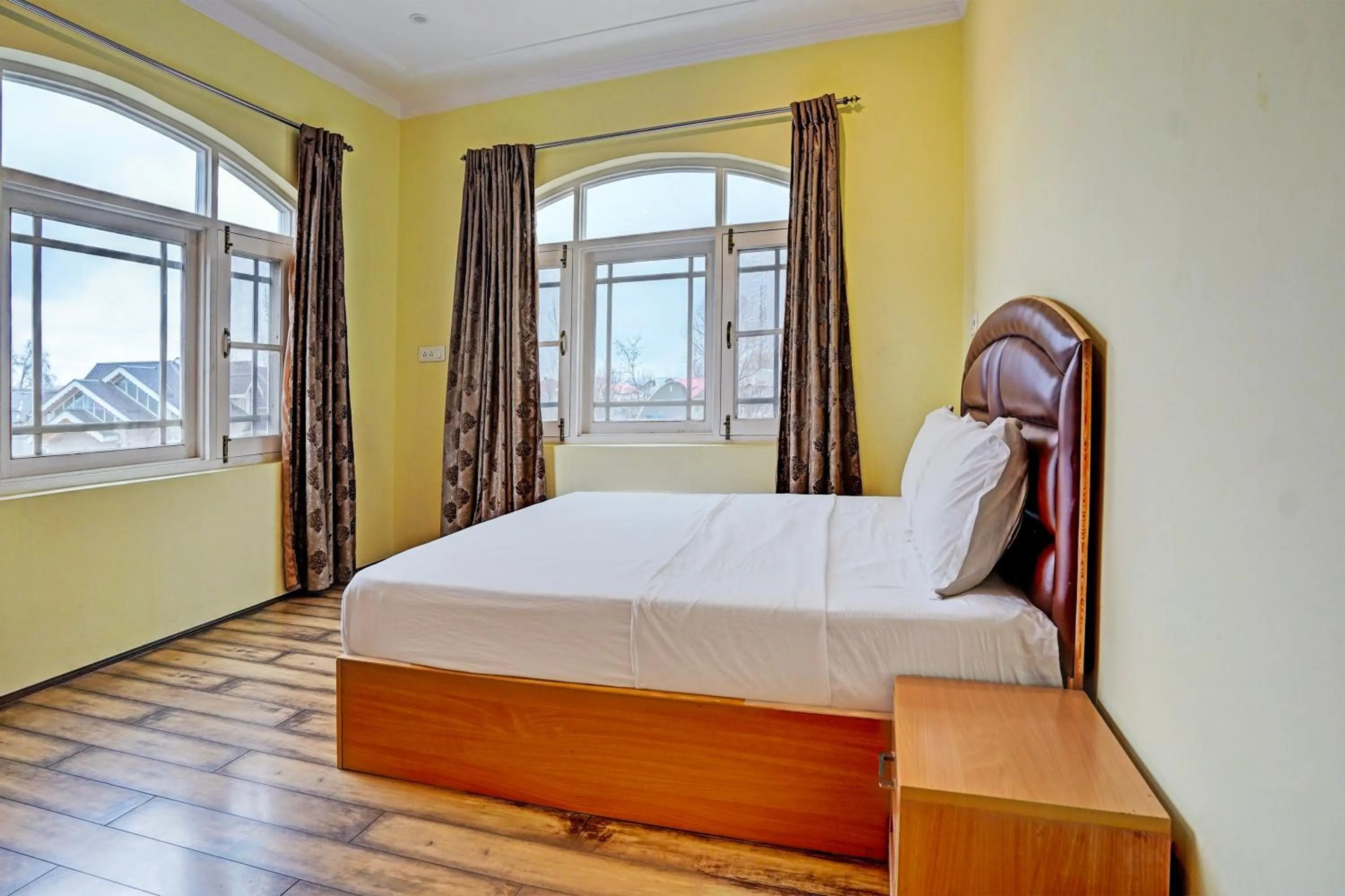 Bedroom in Hotel O Lit Homestay