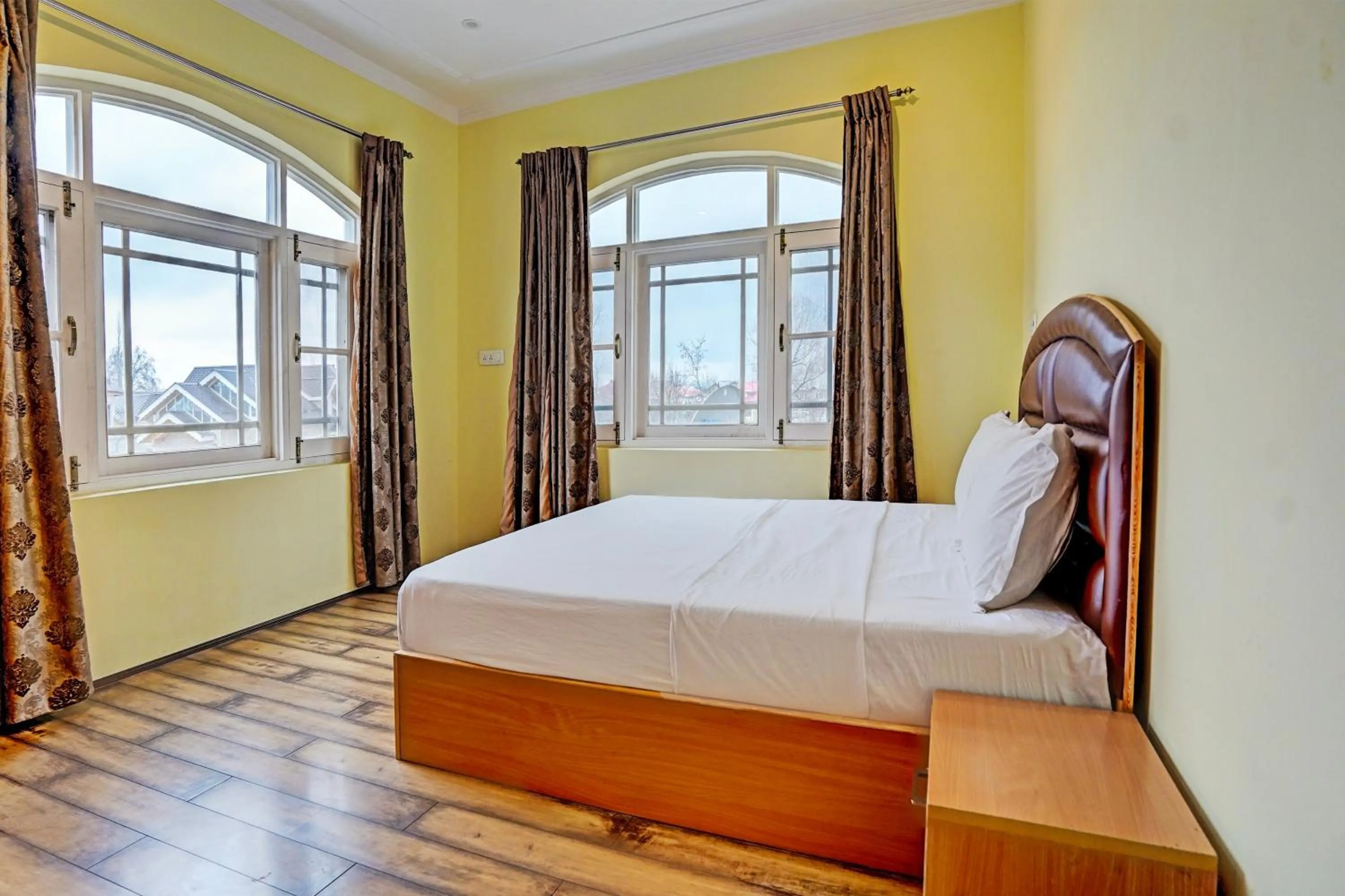 Bedroom in Hotel O Lit Homestay