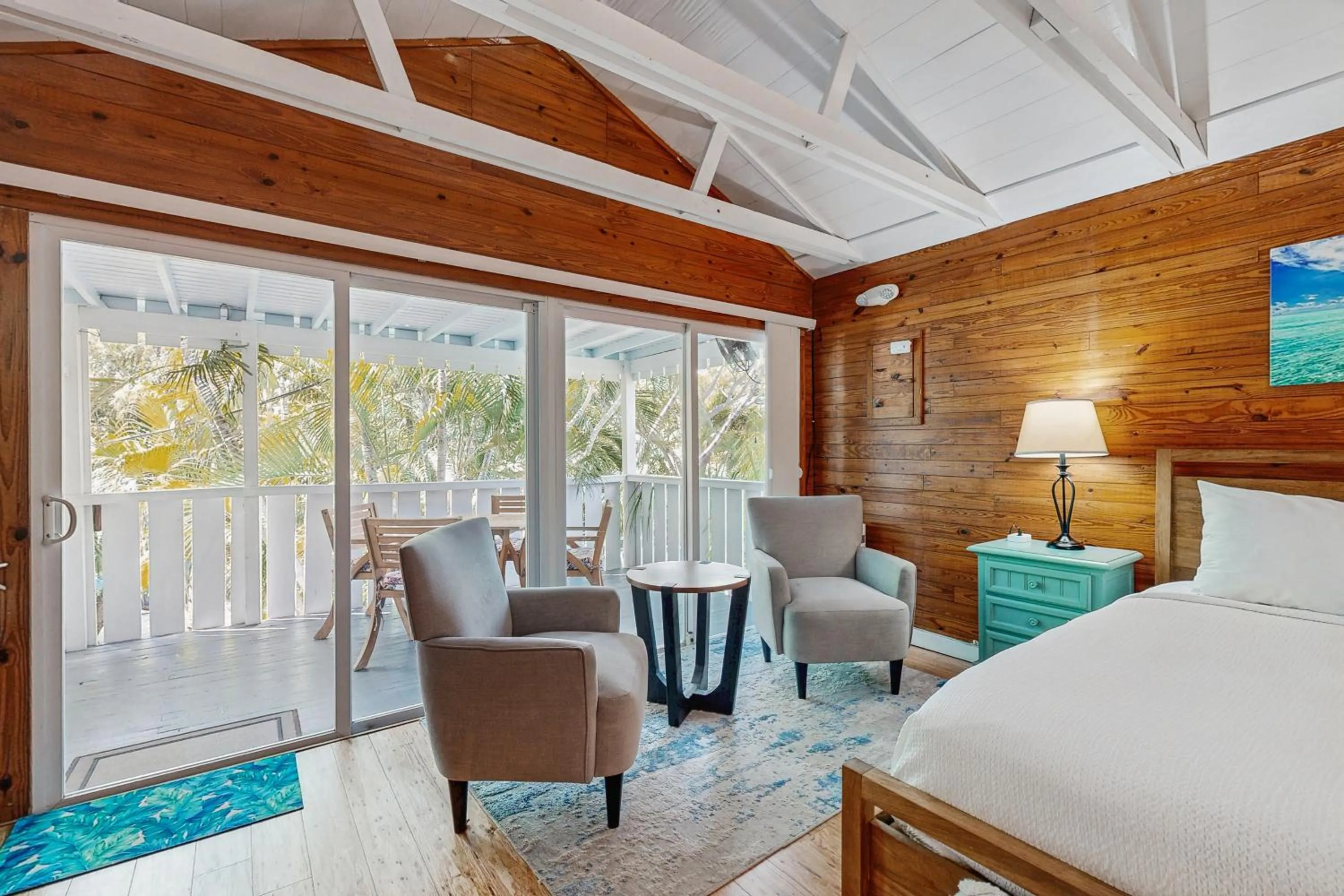 Bed in Papa's Hideaway