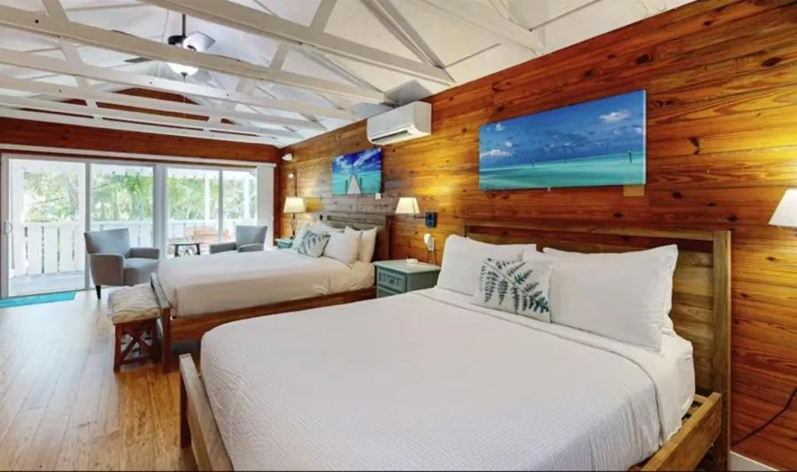 Bed in Papa's Hideaway