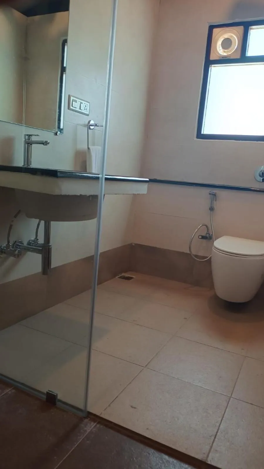 Toilet in Le MIAMI RESORT