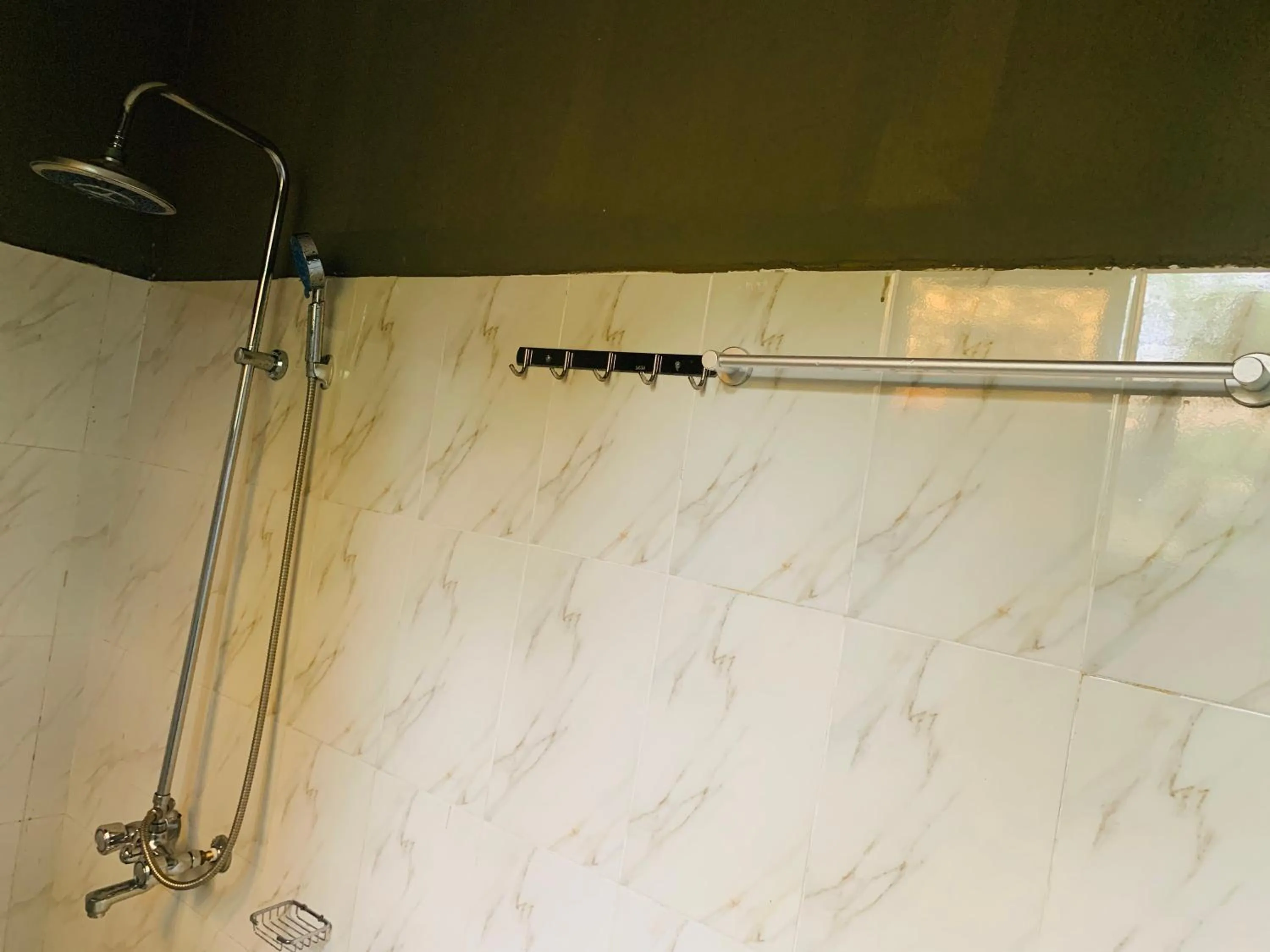 Bathroom in Kilibase Hotel