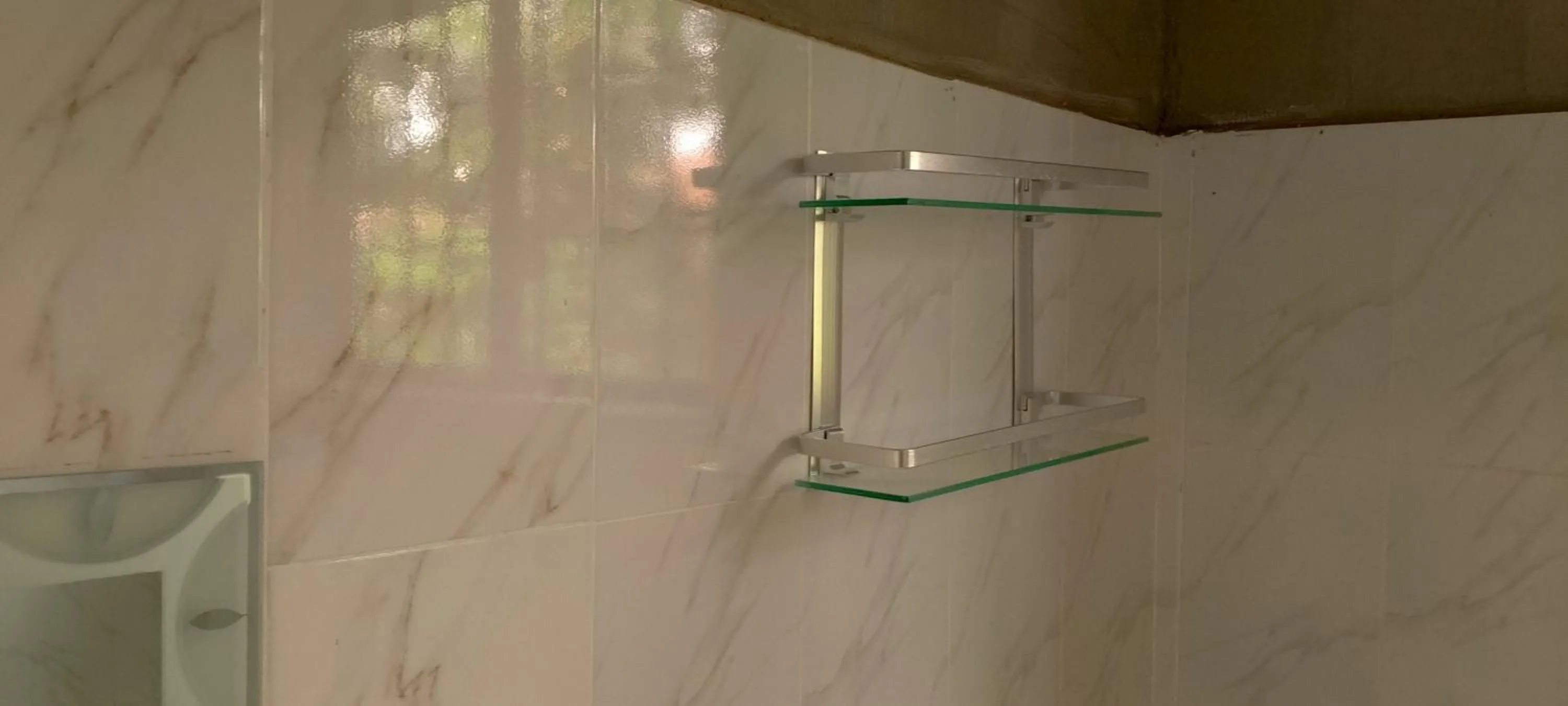 Bathroom in Kilibase Hotel