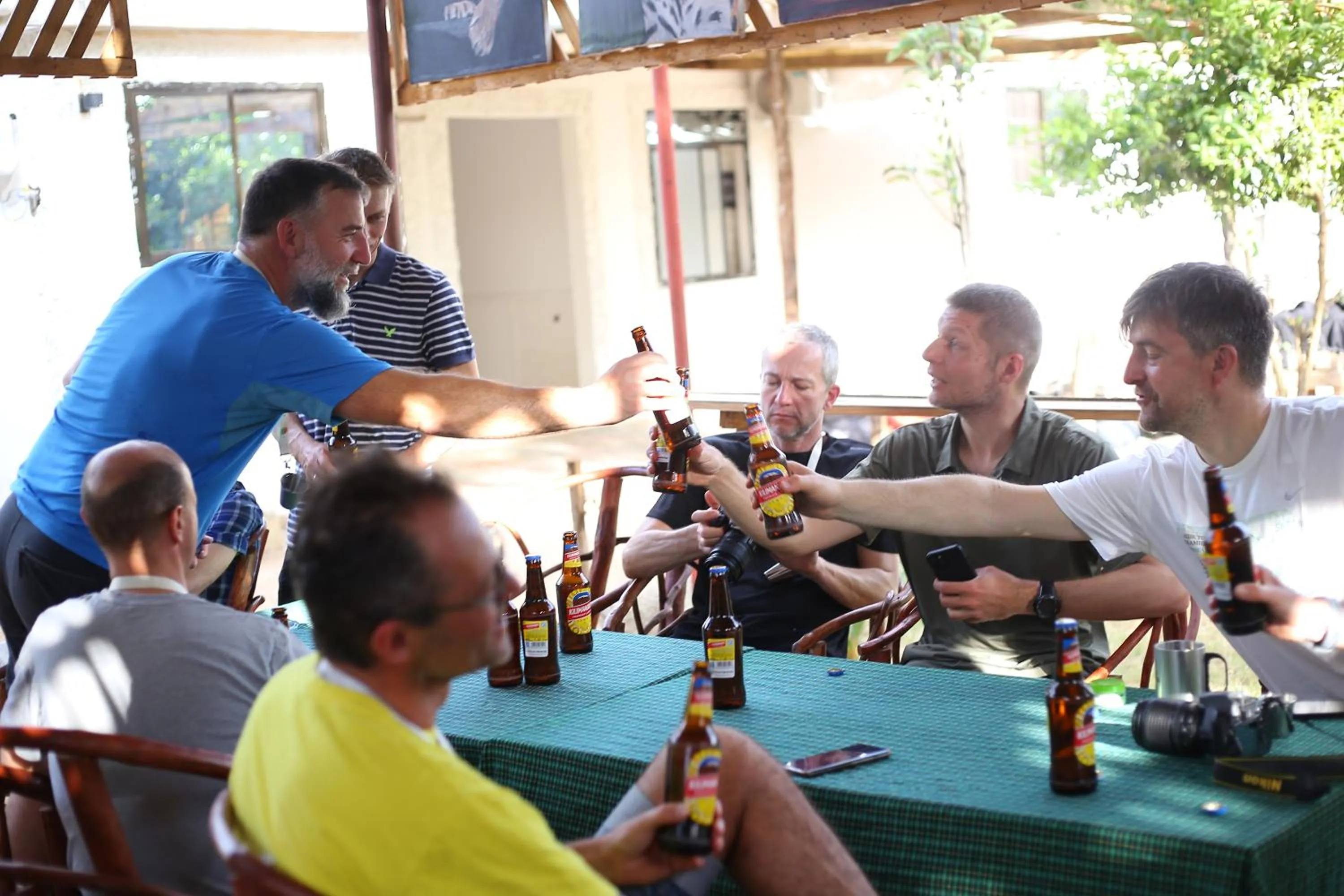 Restaurant/places to eat in Kilibase Hotel