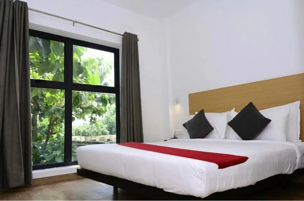 SM Hives Business Hotel