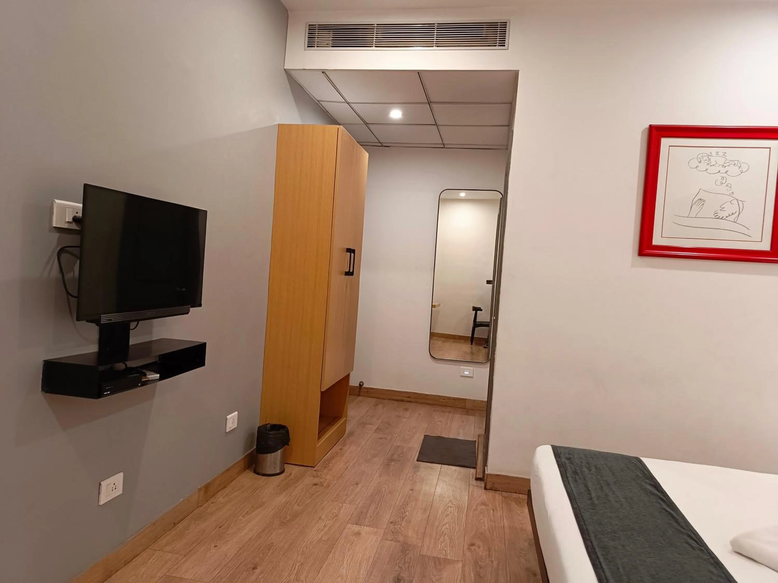 SM Hives Business Hotel