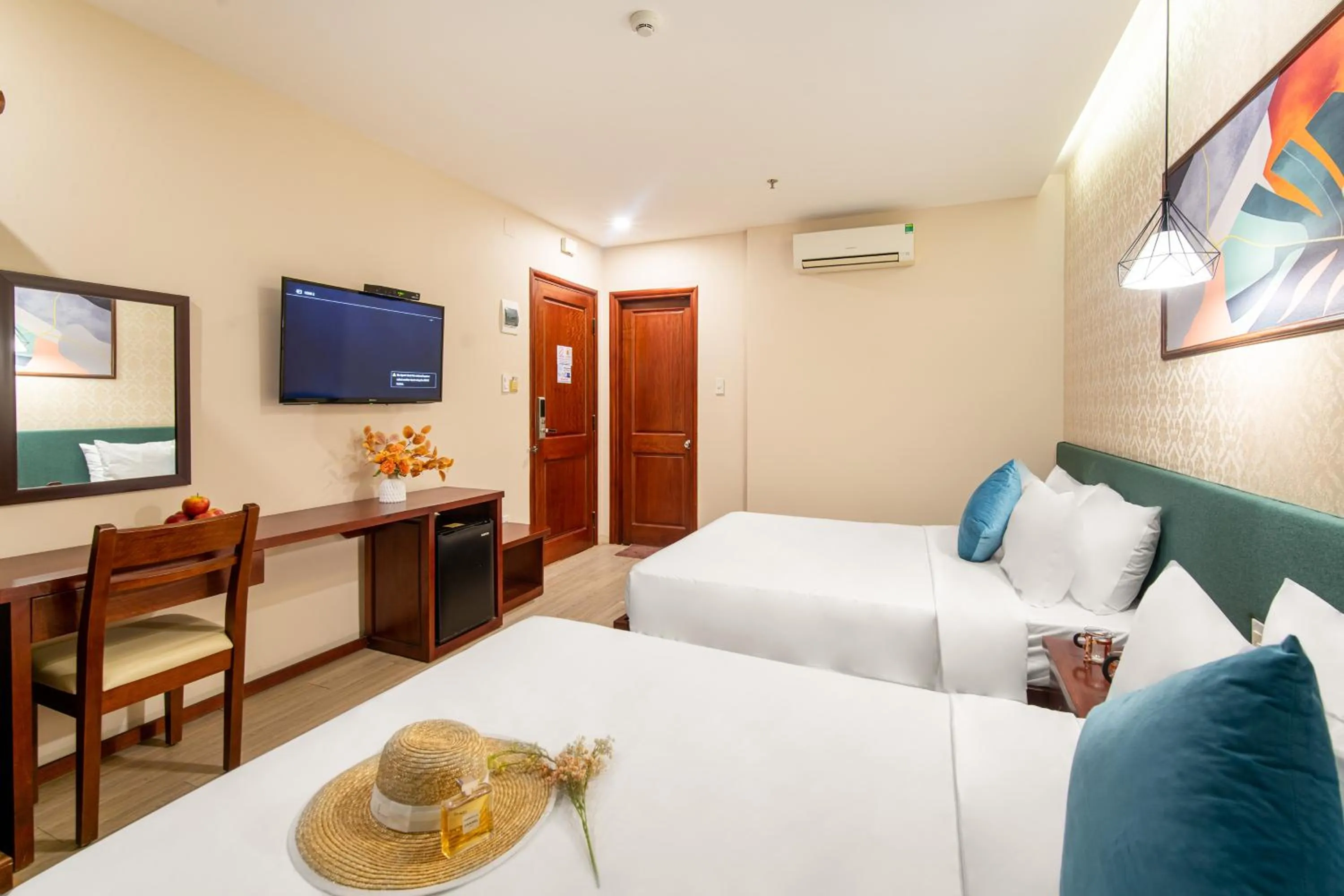 Bed in May Beach Hotel