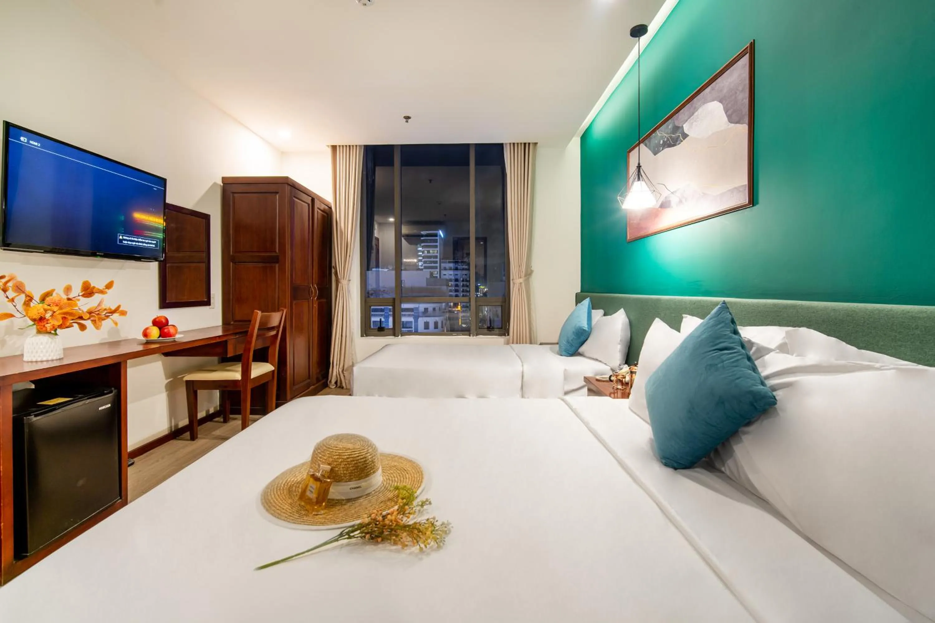 Bed in May Beach Hotel